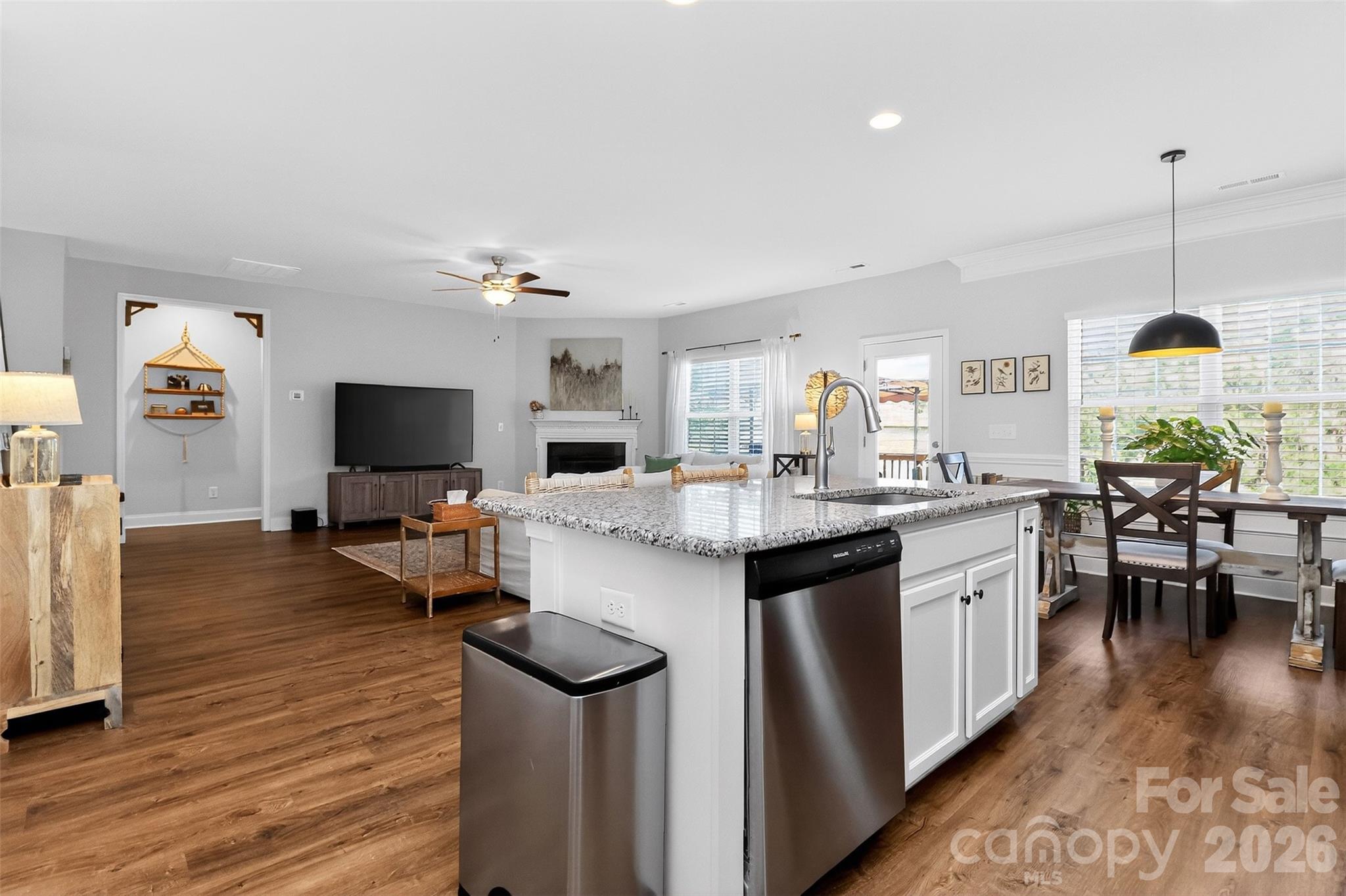 413 Colton Street — Oakboro