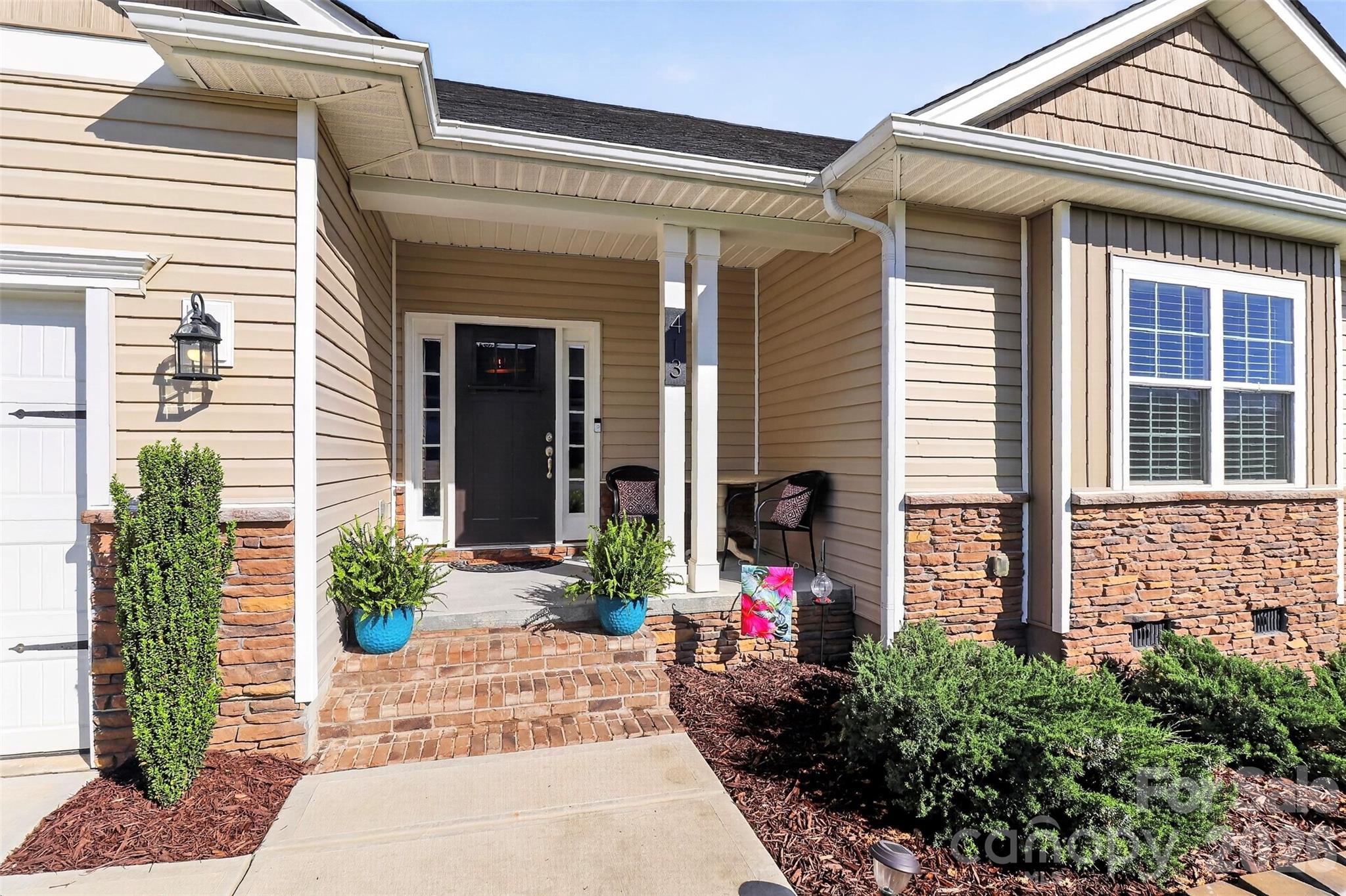 413 Colton Street — Oakboro