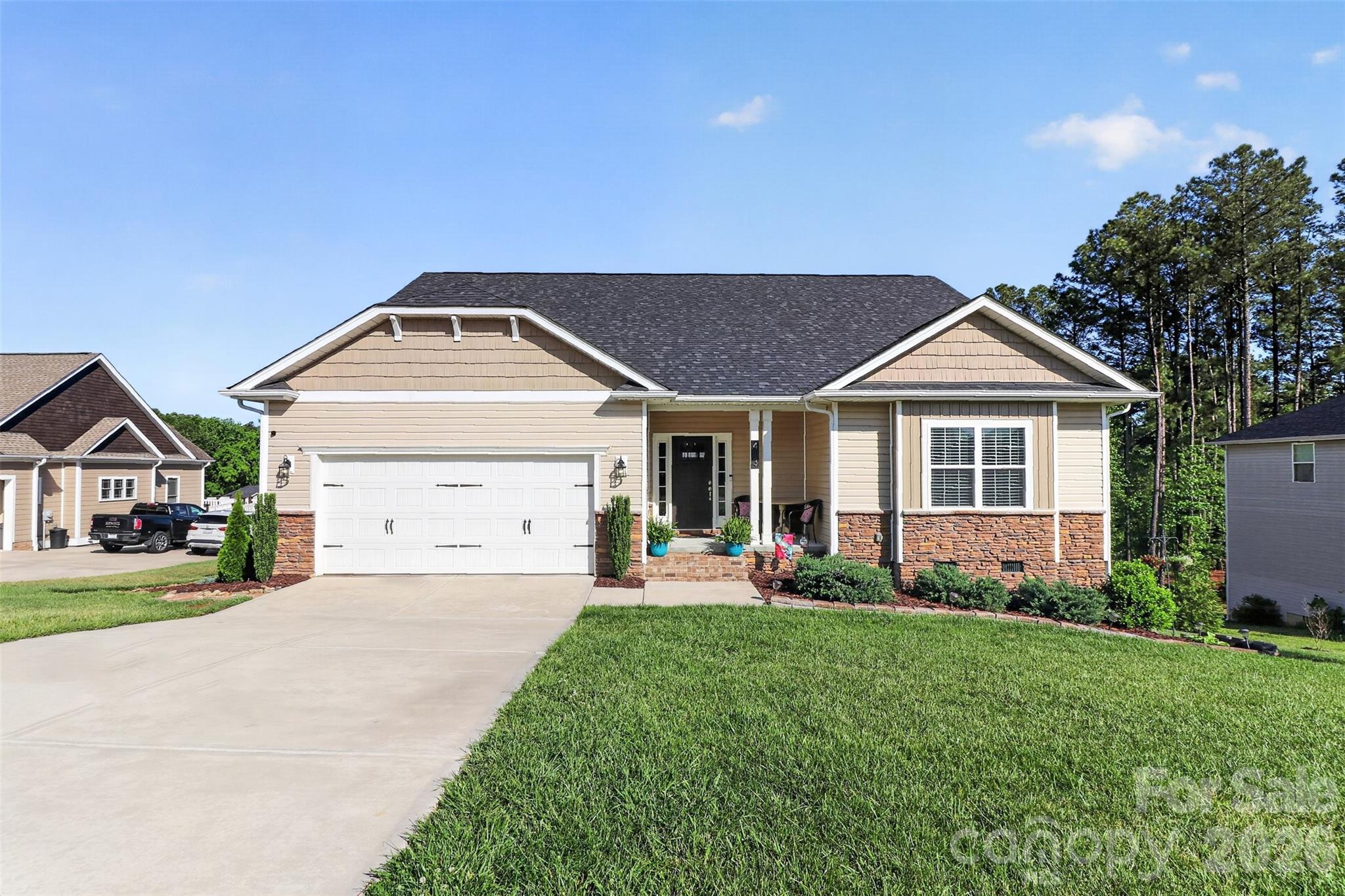 413 Colton Street — Oakboro