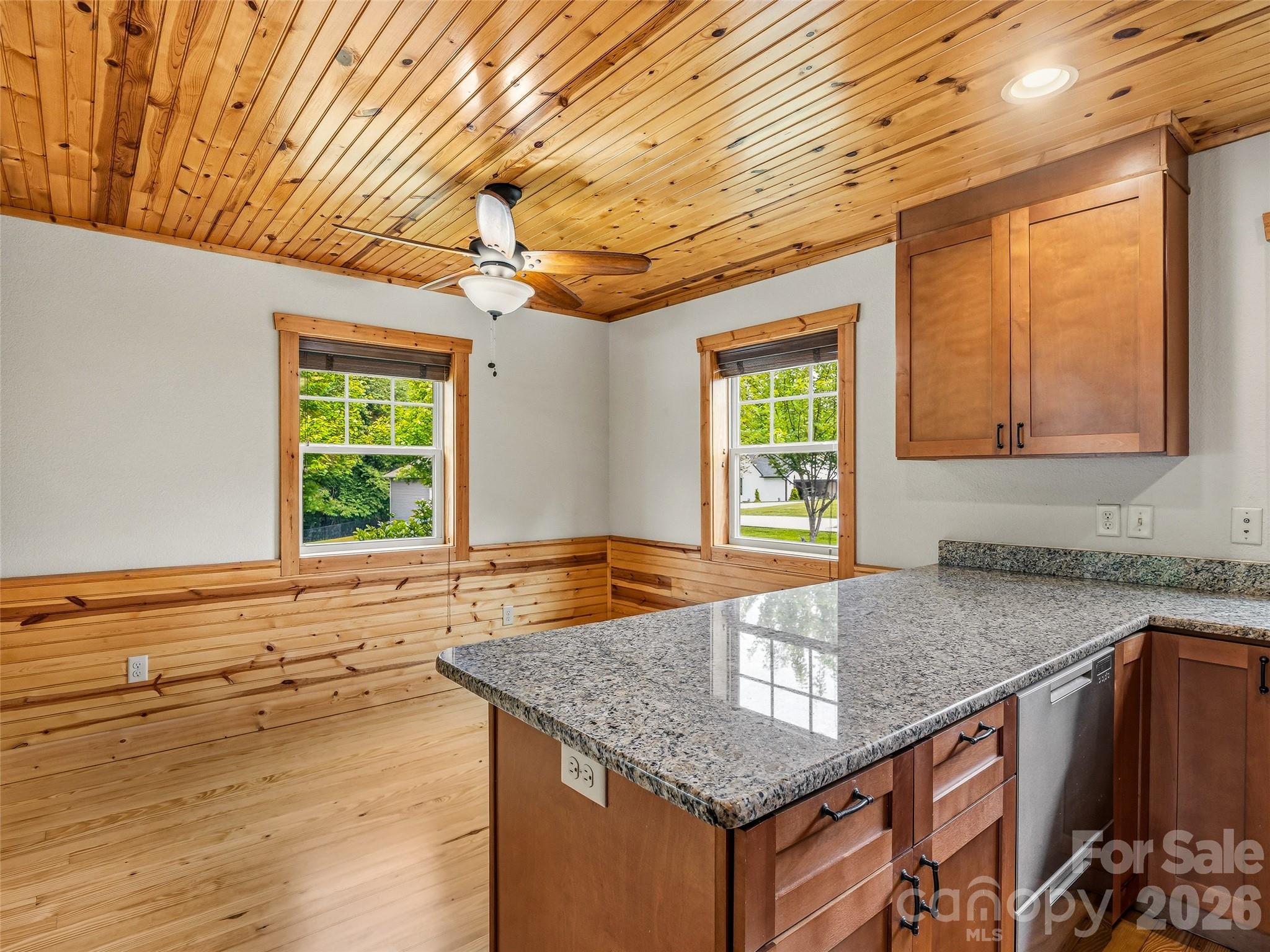 235 Hidden Knoll Drive — Hendersonville