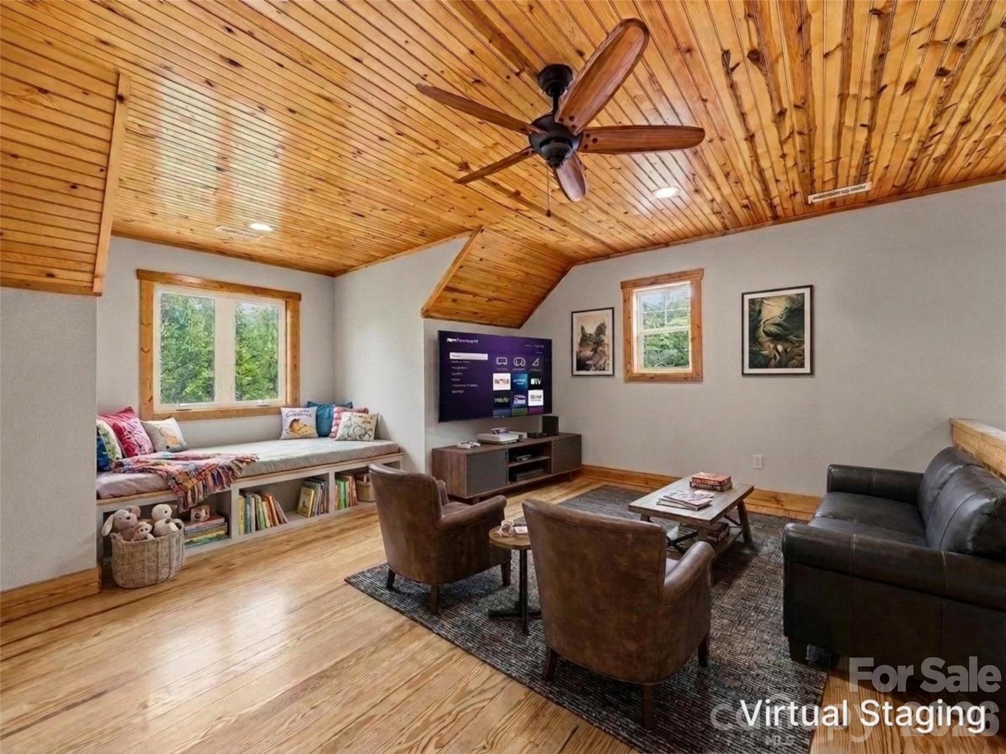 235 Hidden Knoll Drive — Hendersonville