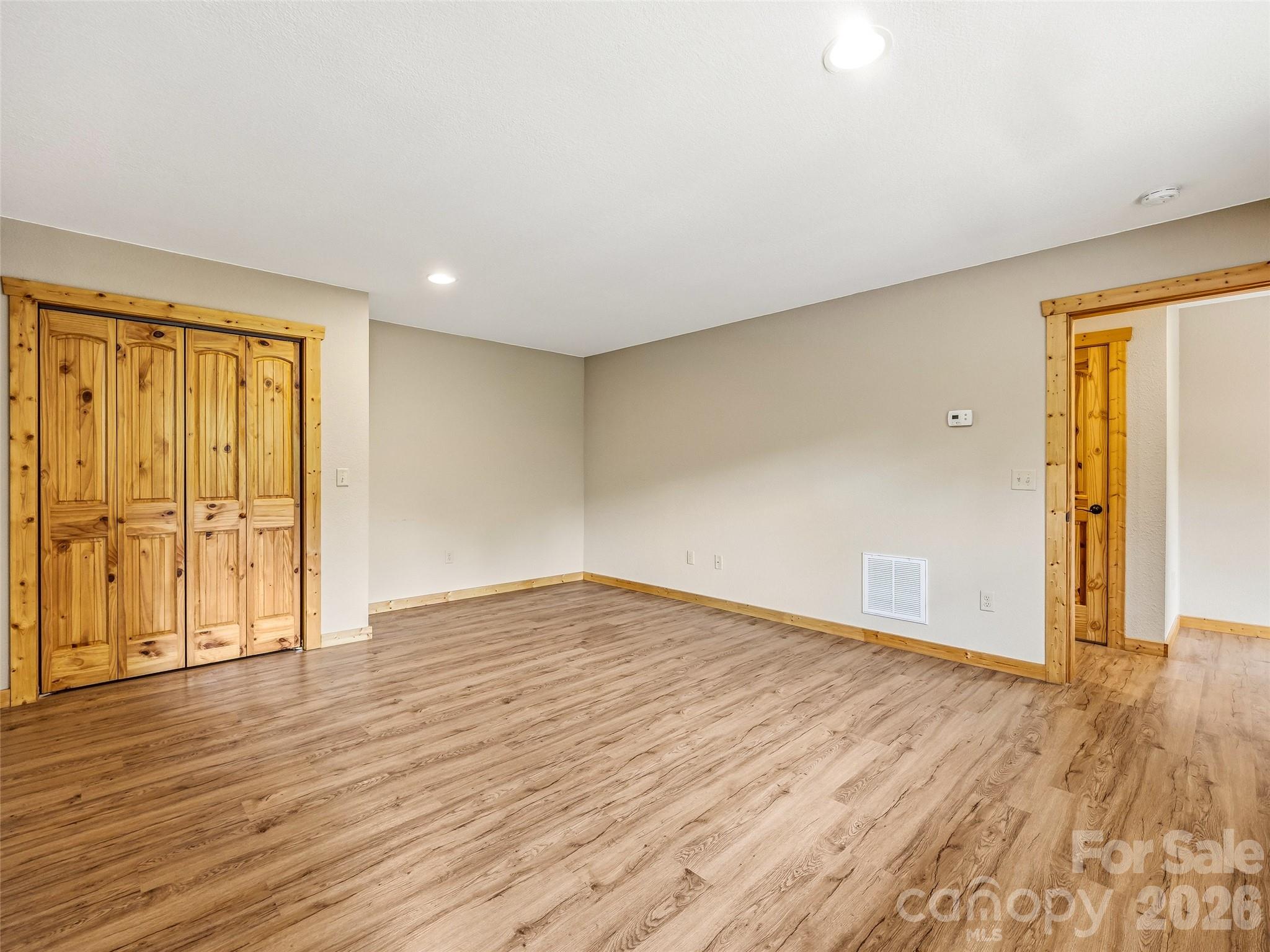 235 Hidden Knoll Drive — Hendersonville