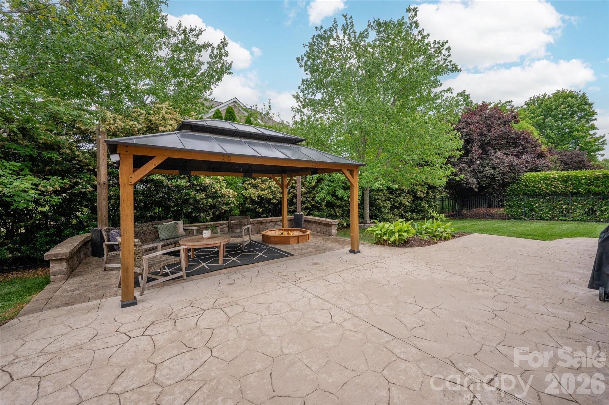 6512 Springs Mill Road — Charlotte
