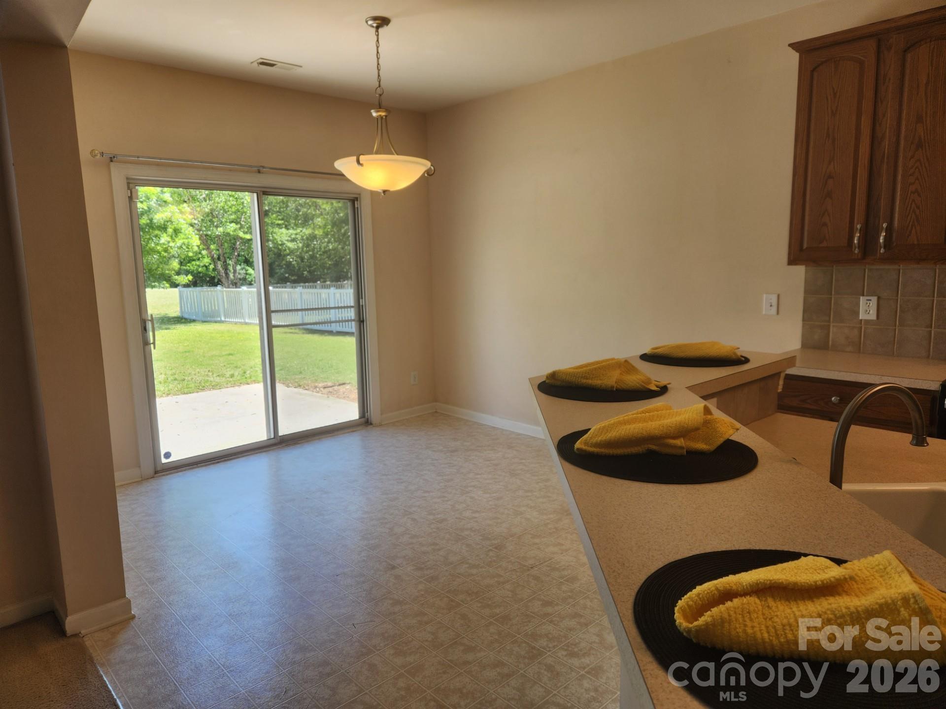 10118 Alvarado Way — Charlotte