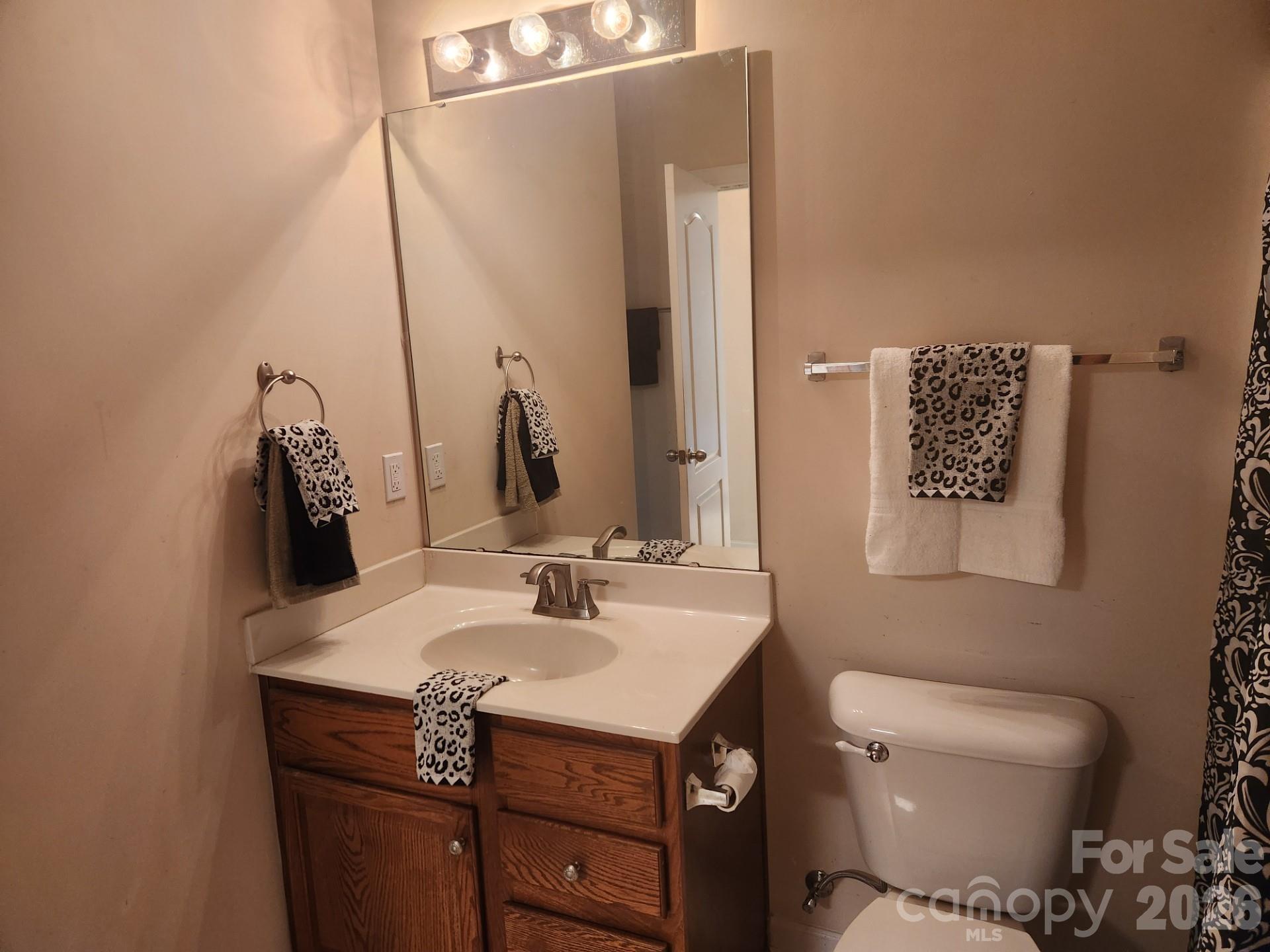 10118 Alvarado Way — Charlotte