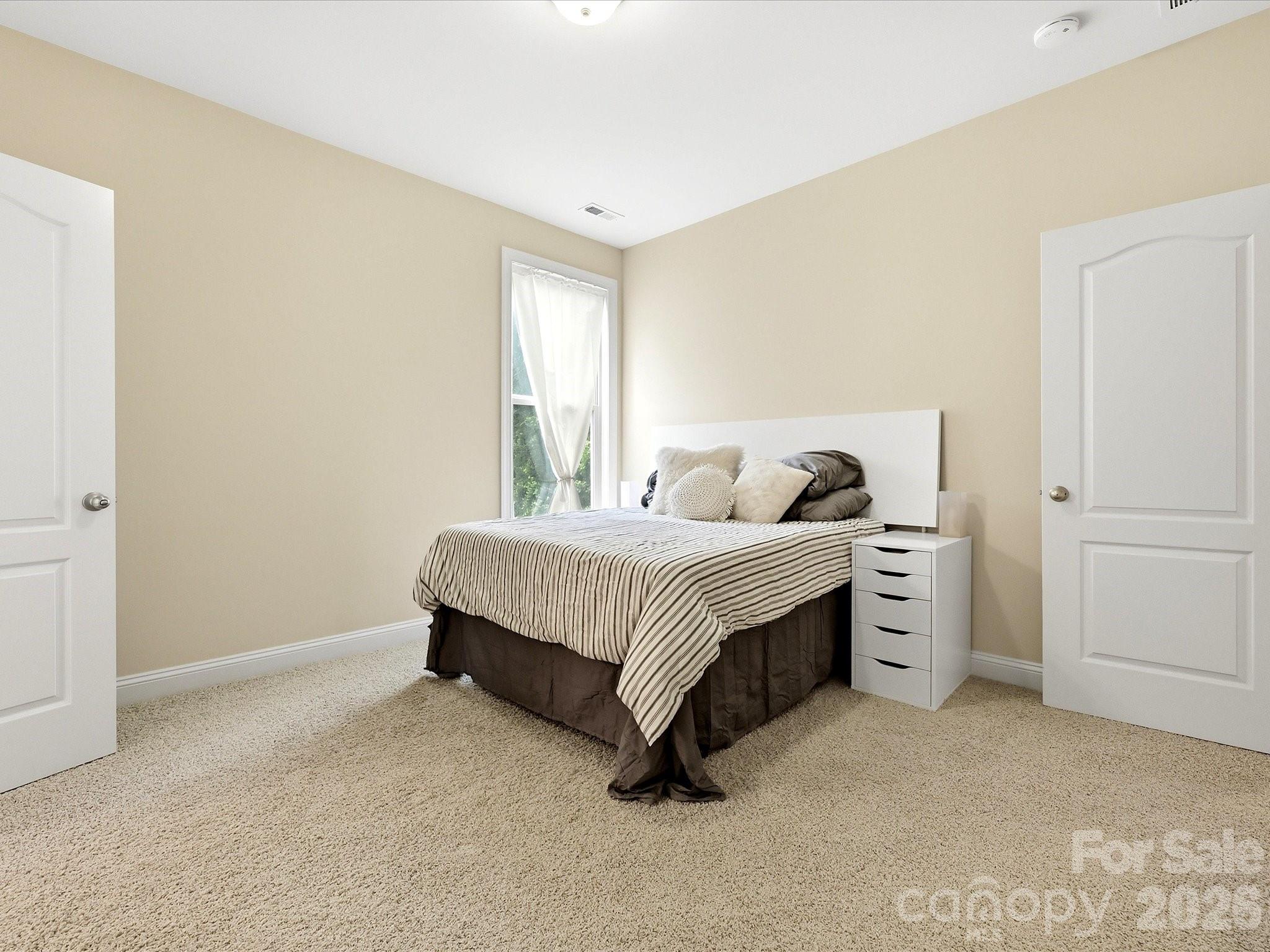 224 Kingsdown Avenue — Charlotte