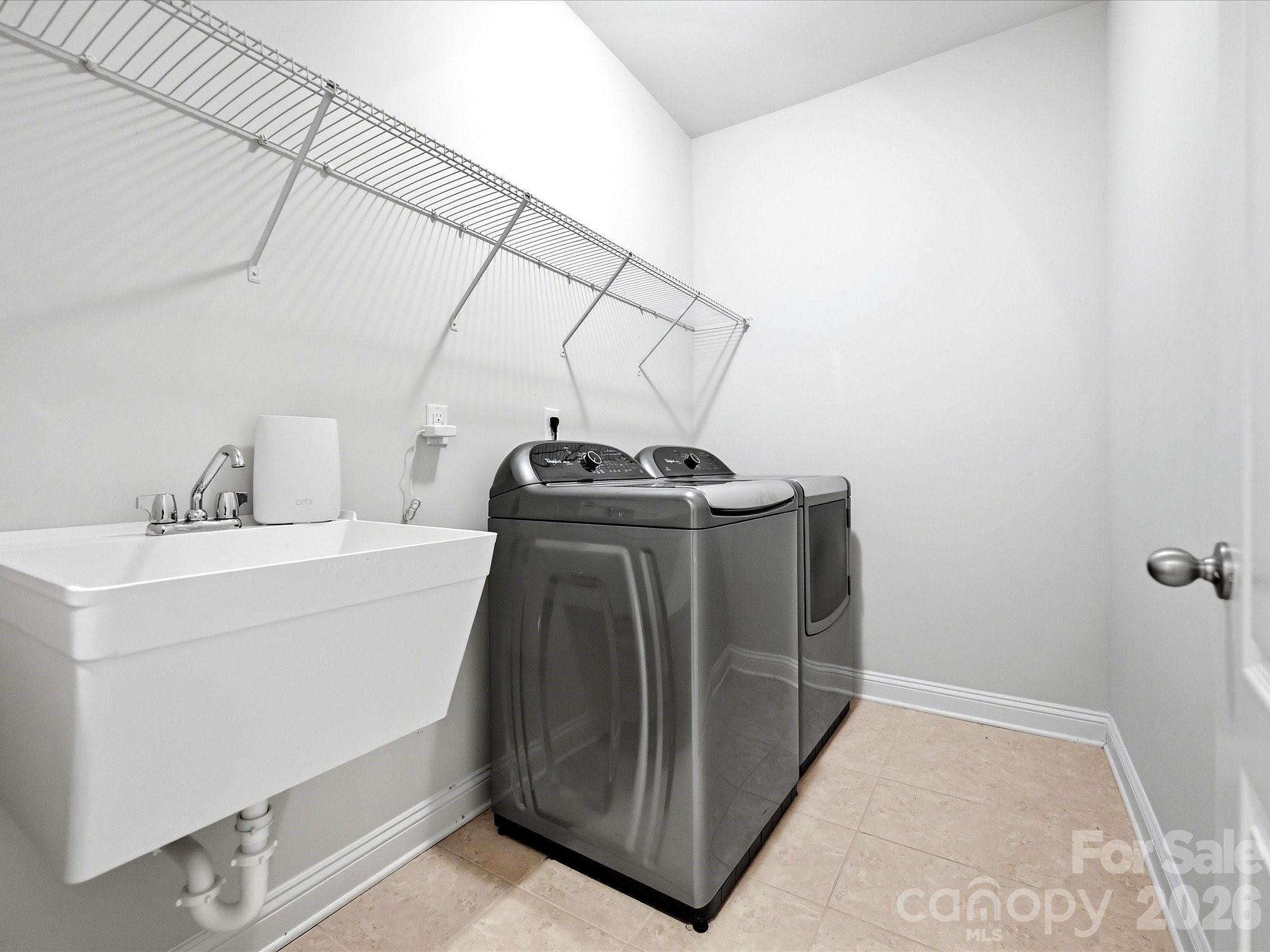 224 Kingsdown Avenue — Charlotte