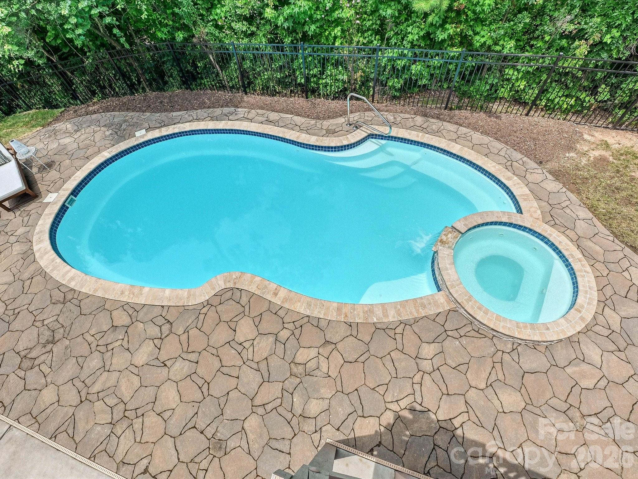 224 Kingsdown Avenue — Charlotte