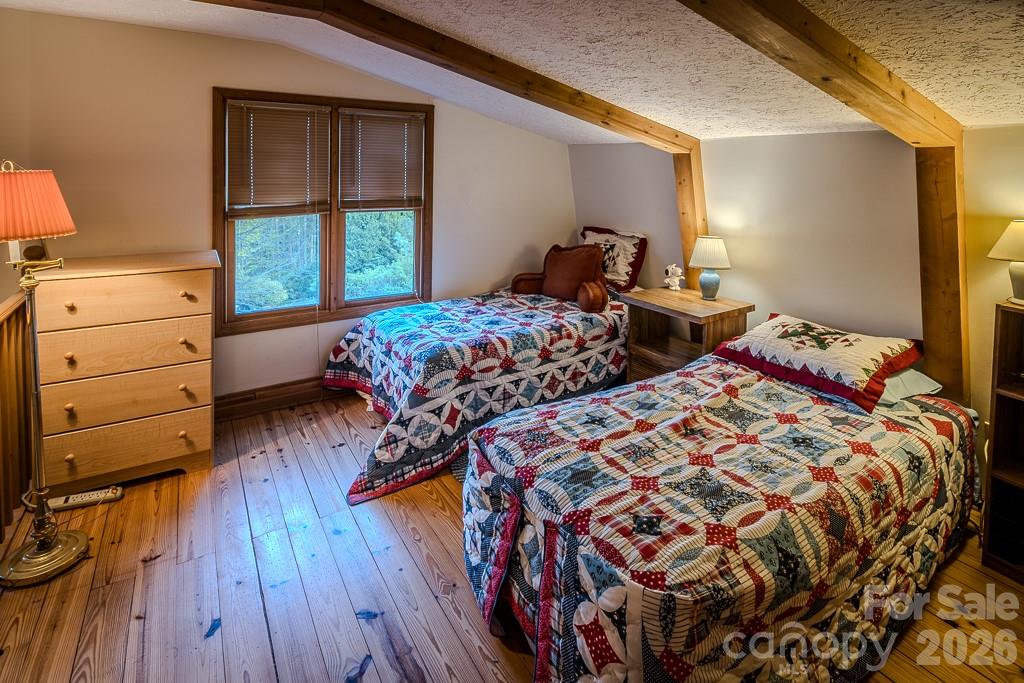 86 Hickory Lane — Newland