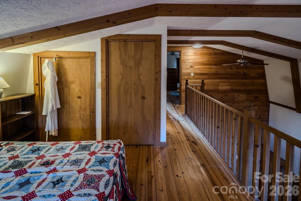 86 Hickory Lane — Newland