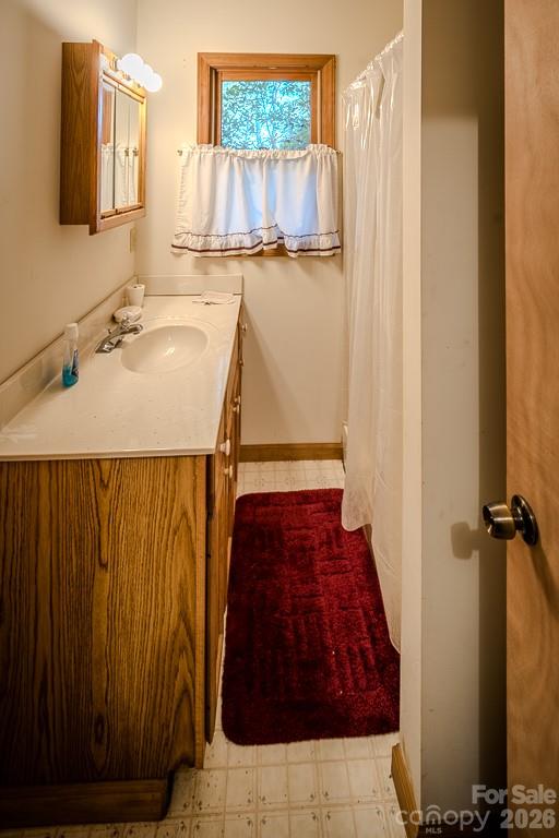 86 Hickory Lane — Newland