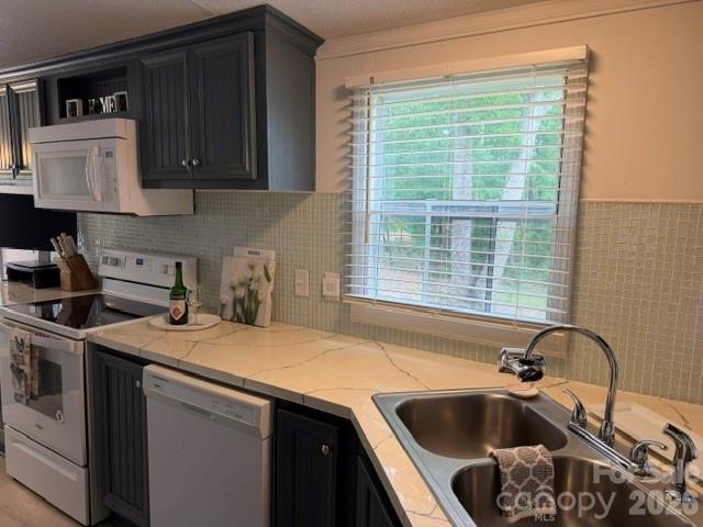 744 Deer Park Road — Nebo