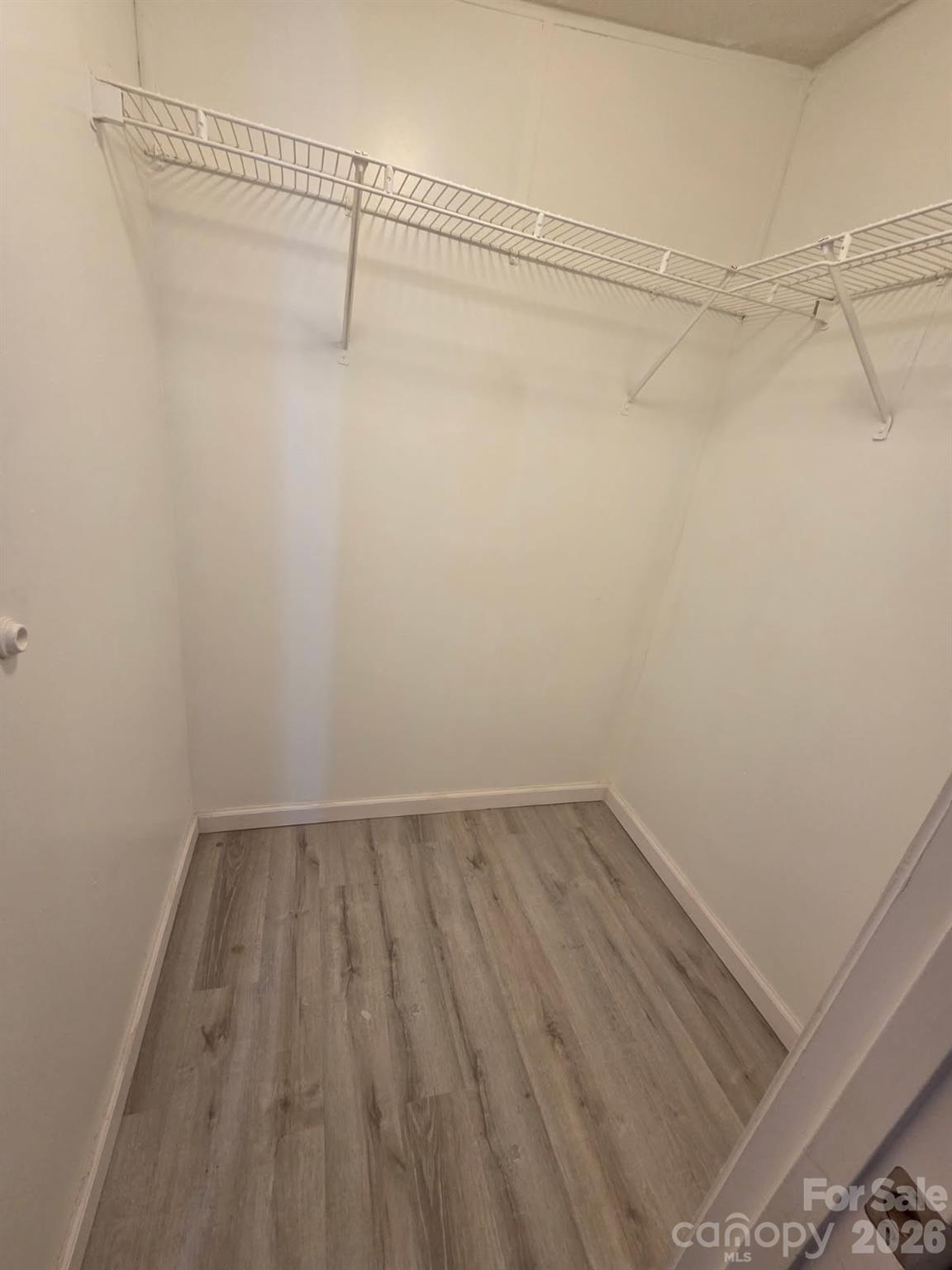 744 Deer Park Road — Nebo