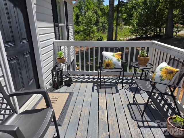 744 Deer Park Road — Nebo
