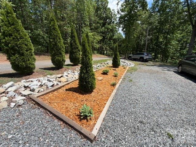 744 Deer Park Road — Nebo