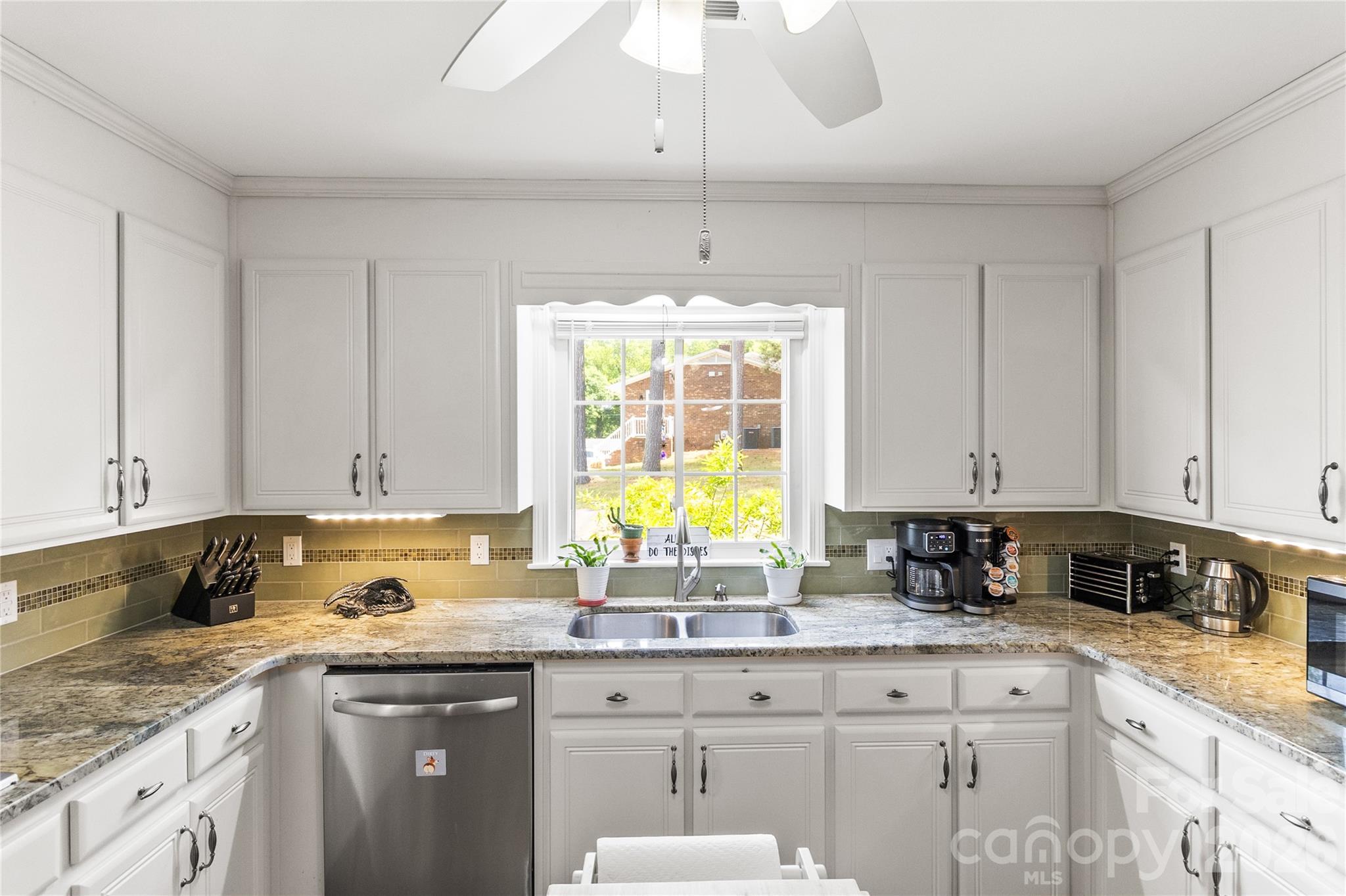 139 Woodhaven Lane — Mocksville