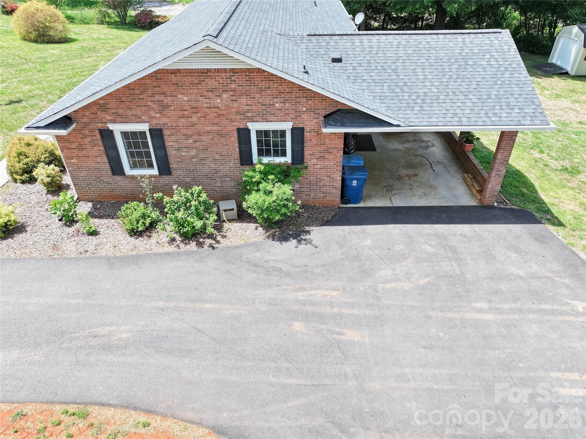139 Woodhaven Lane — Mocksville
