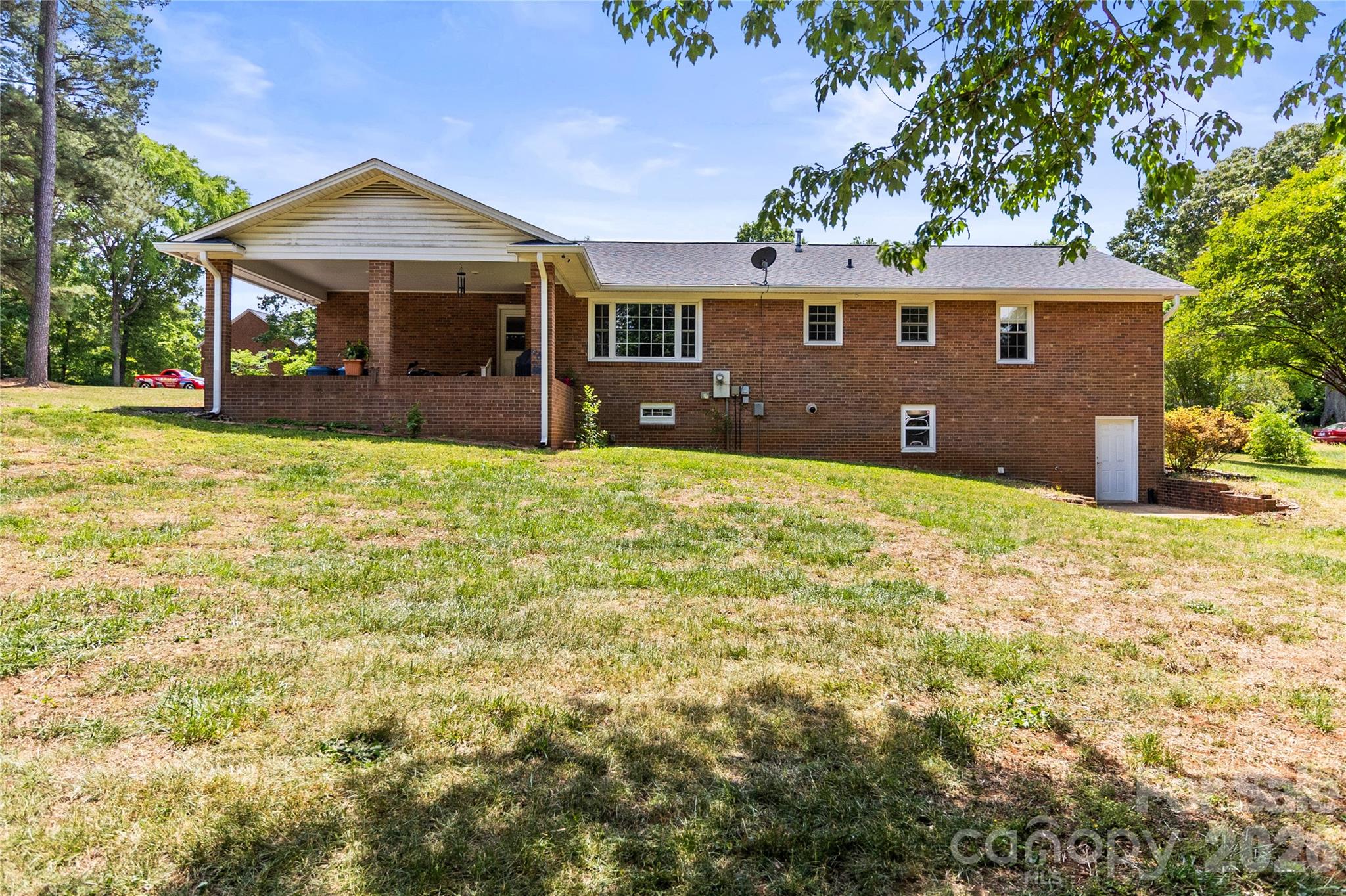 139 Woodhaven Lane — Mocksville