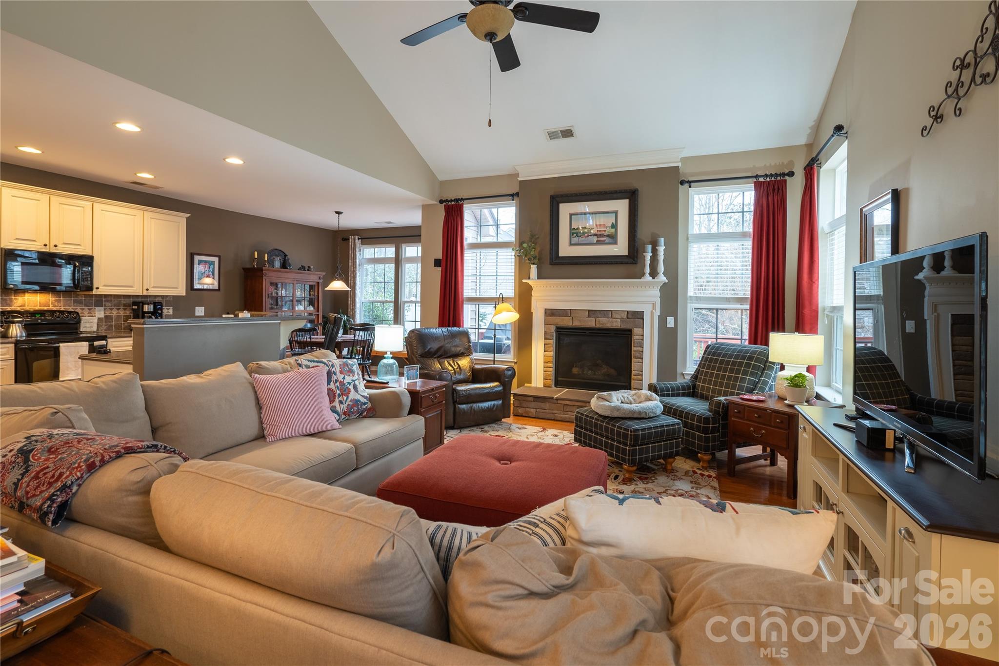 4006 Hickory View Drive — Fort Mill