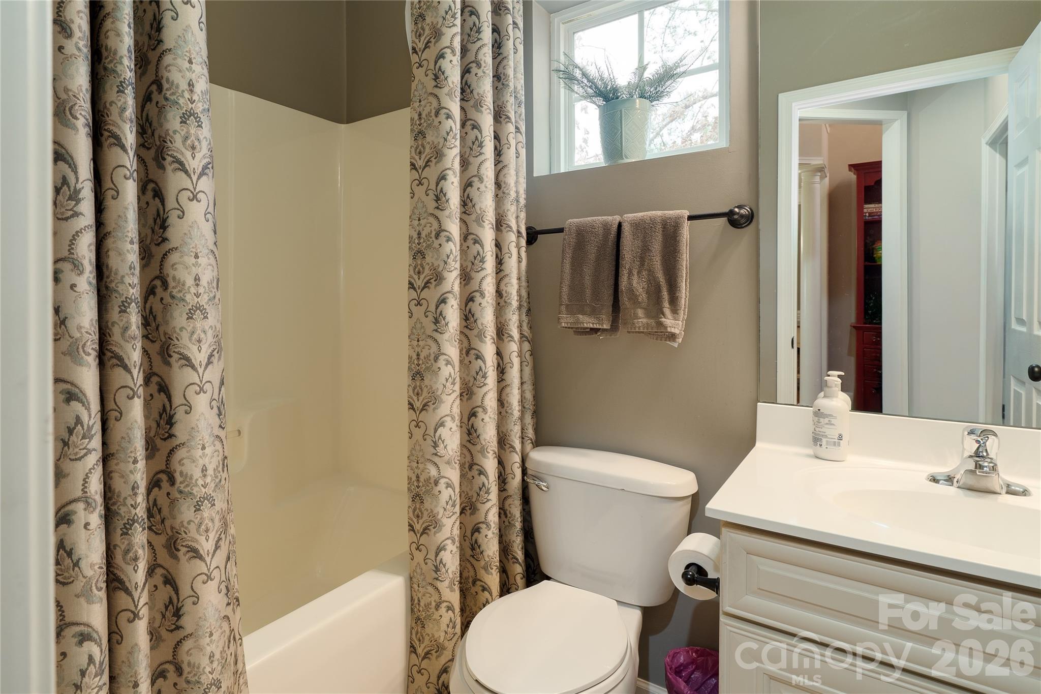 4006 Hickory View Drive — Fort Mill