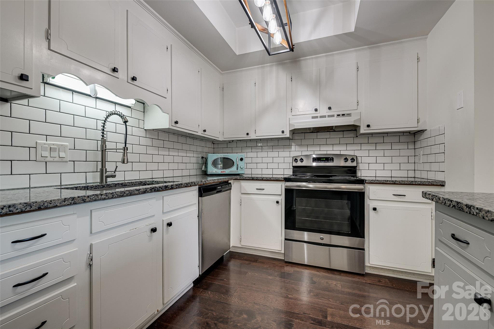 9235 N Vicksburg Park Court — Charlotte