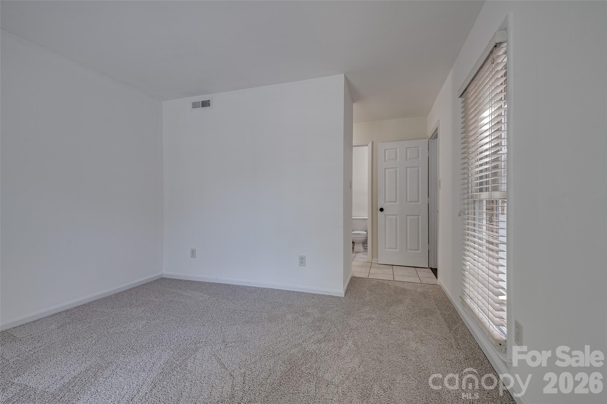 9235 N Vicksburg Park Court — Charlotte