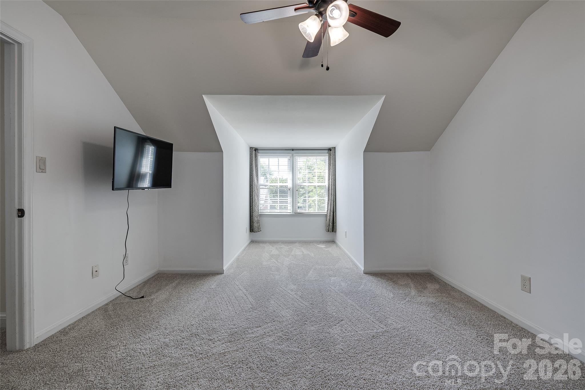 9235 N Vicksburg Park Court — Charlotte