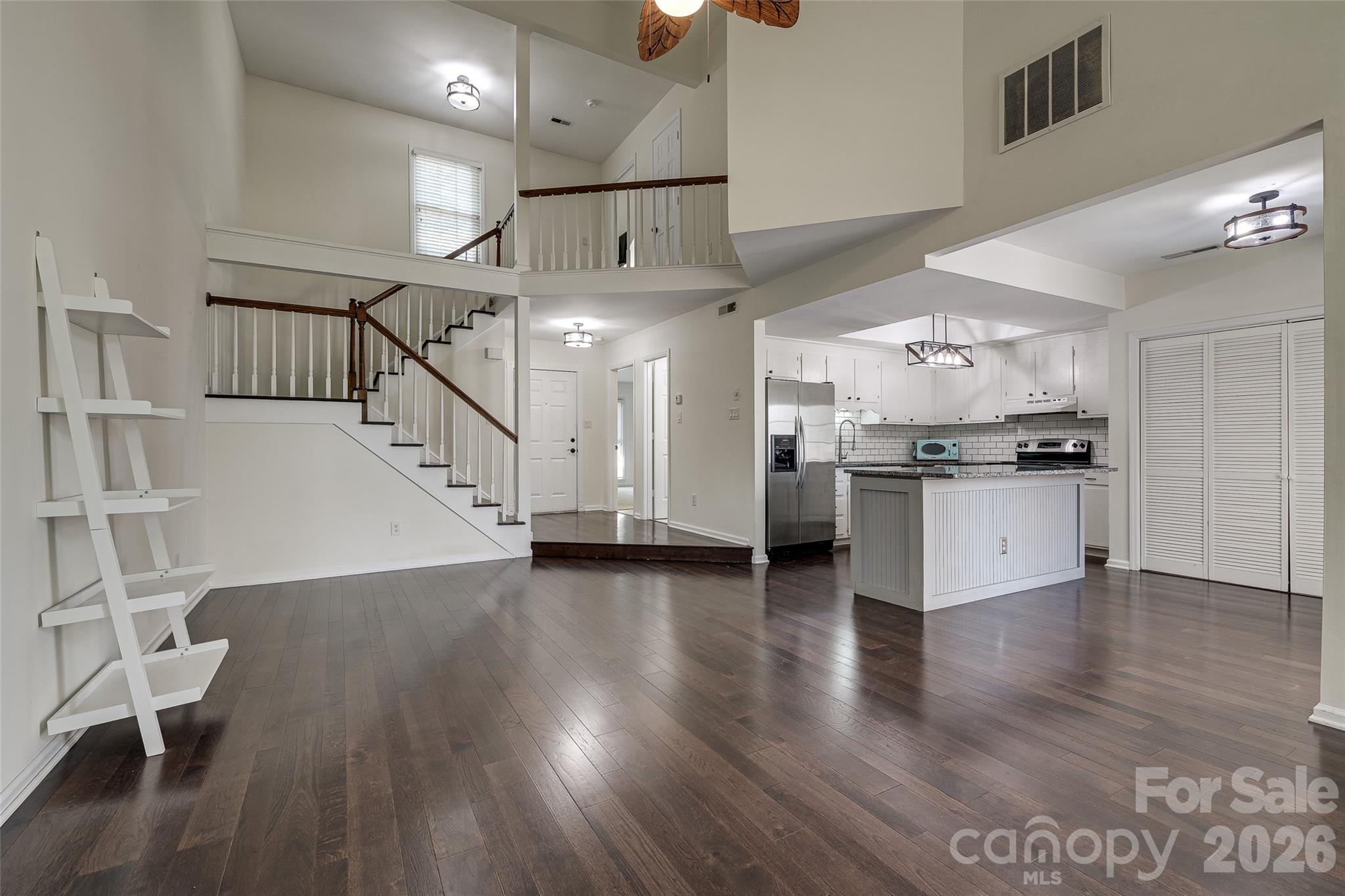9235 N Vicksburg Park Court — Charlotte