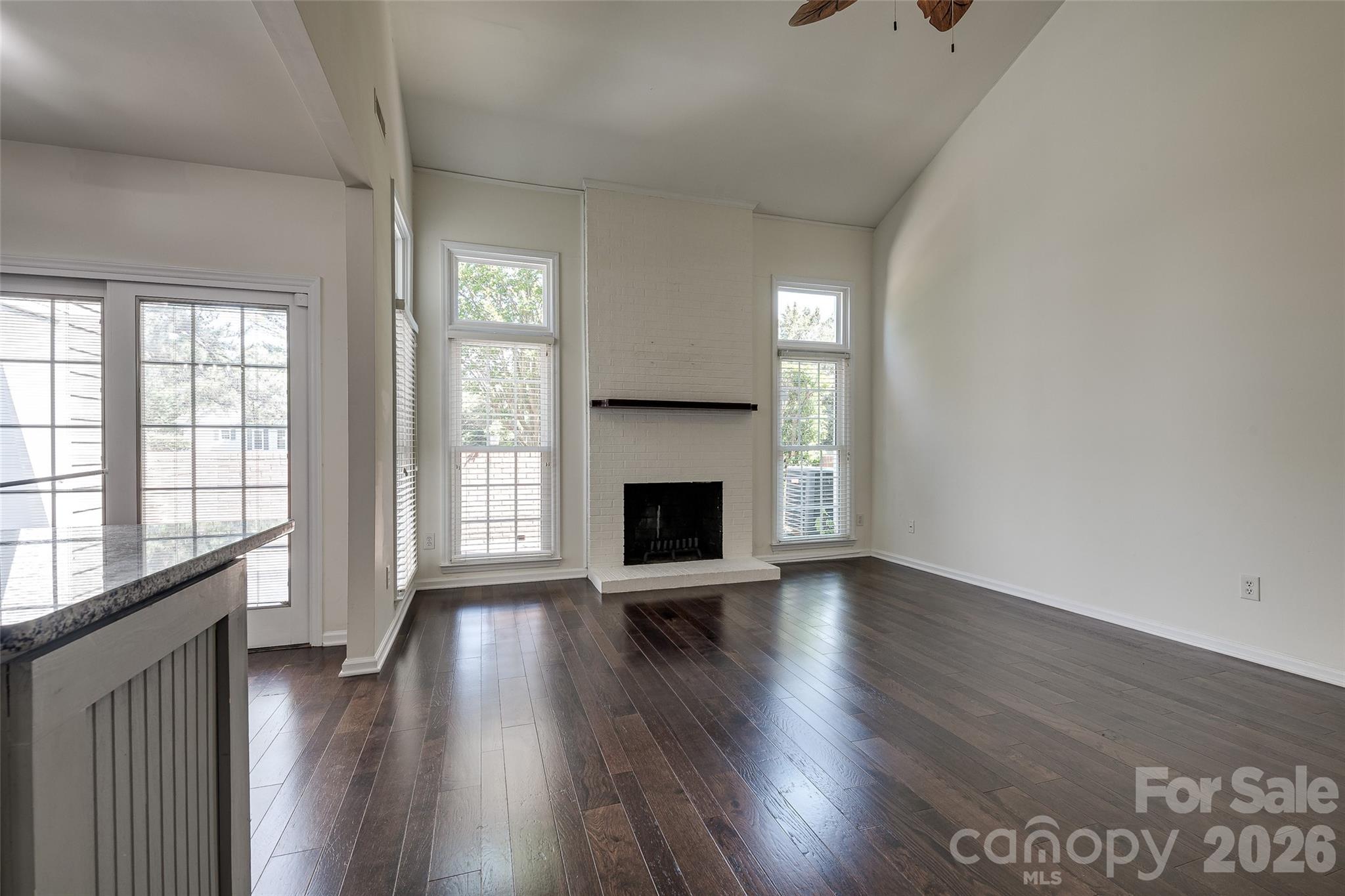 9235 N Vicksburg Park Court — Charlotte