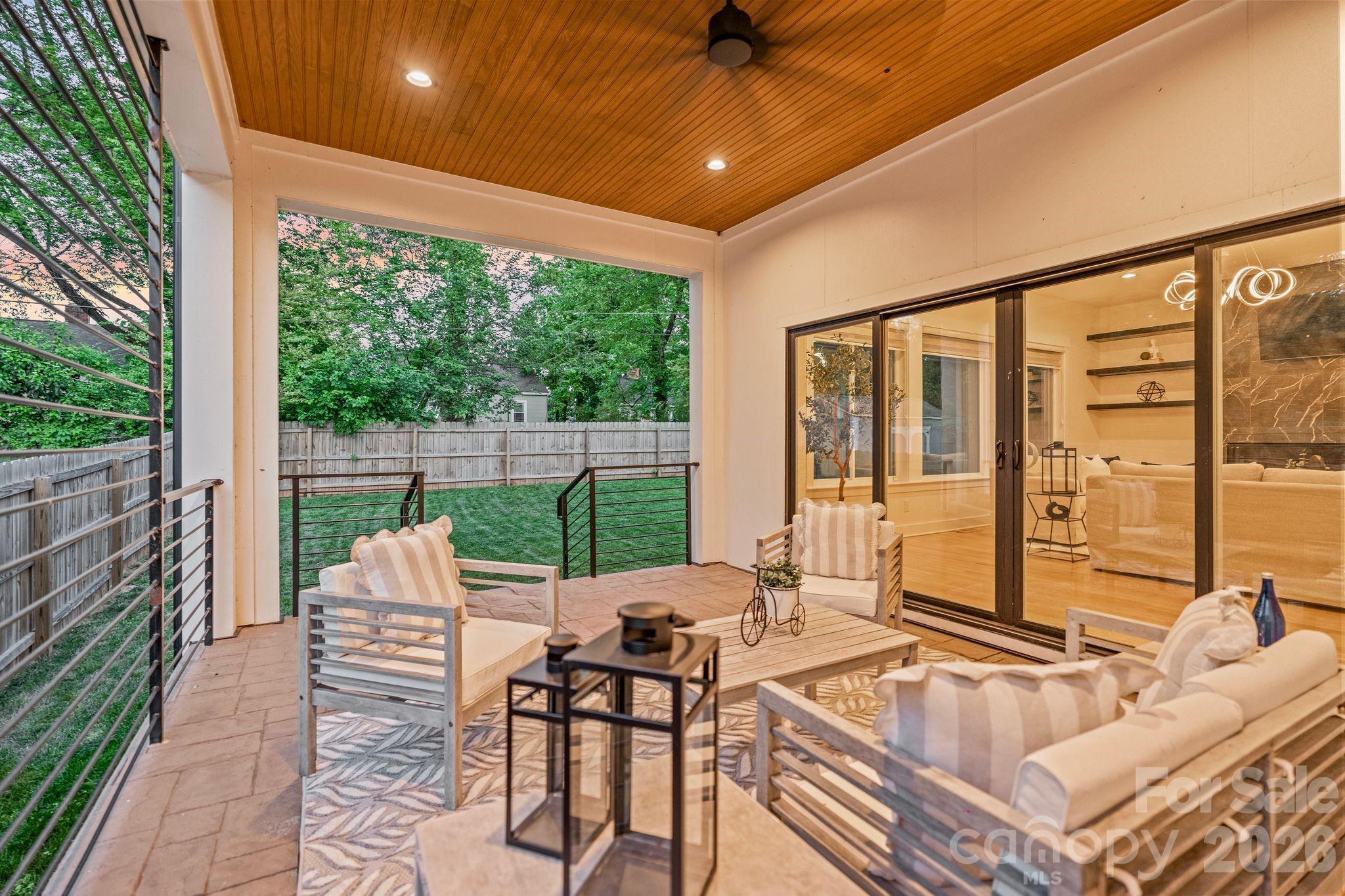 3008 Holt Street — Charlotte