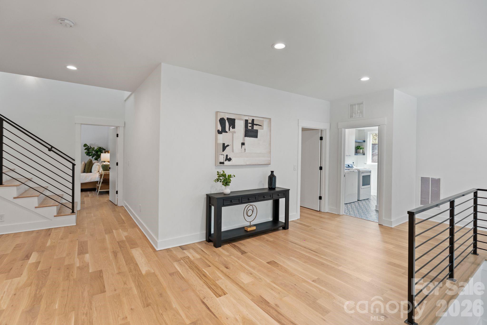 3008 Holt Street — Charlotte