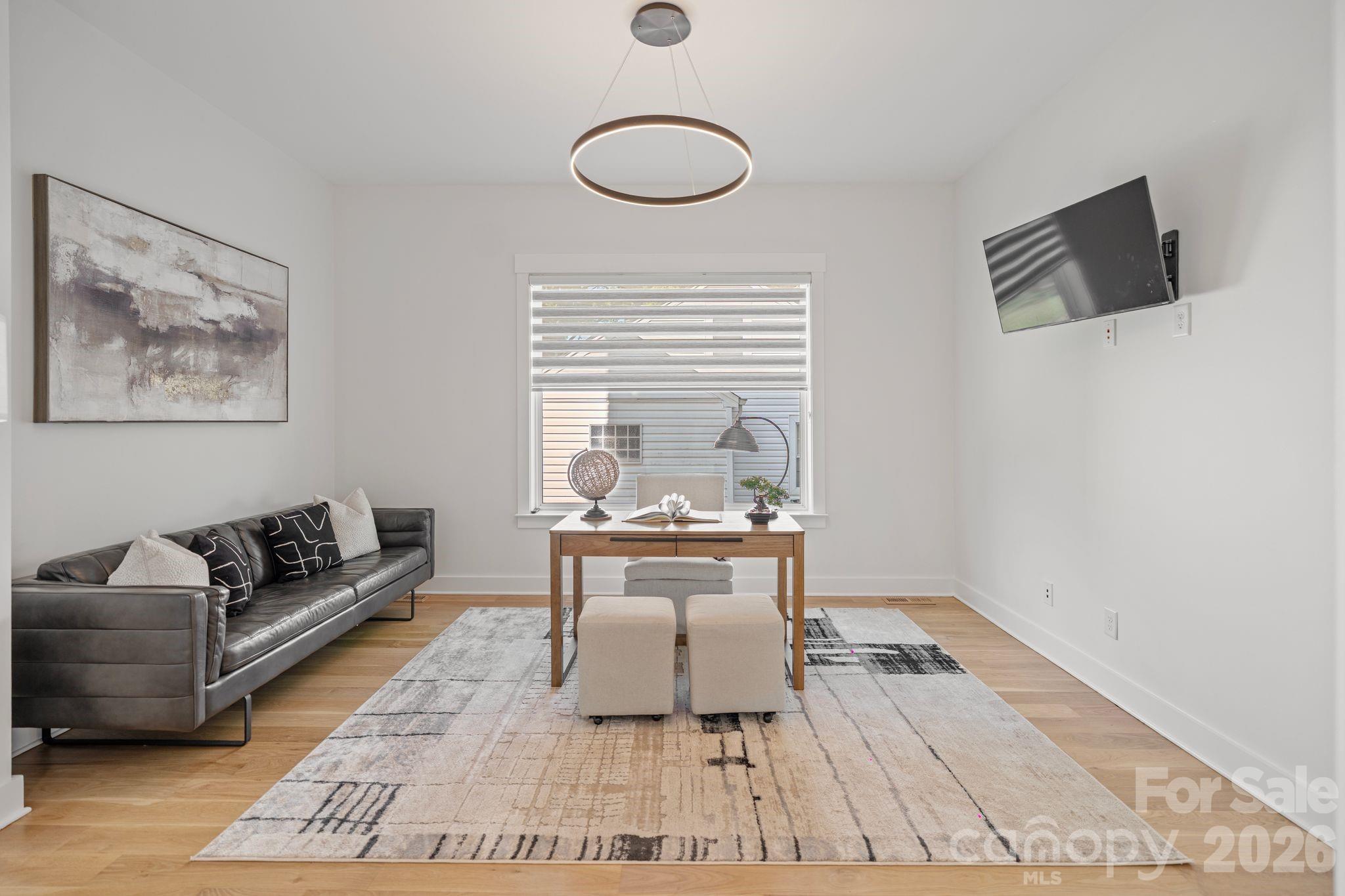 3008 Holt Street — Charlotte