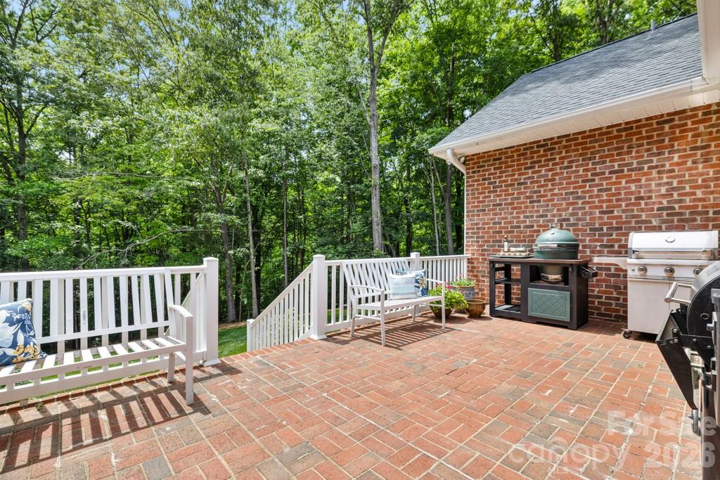 707 Luther Drive — Iron Station