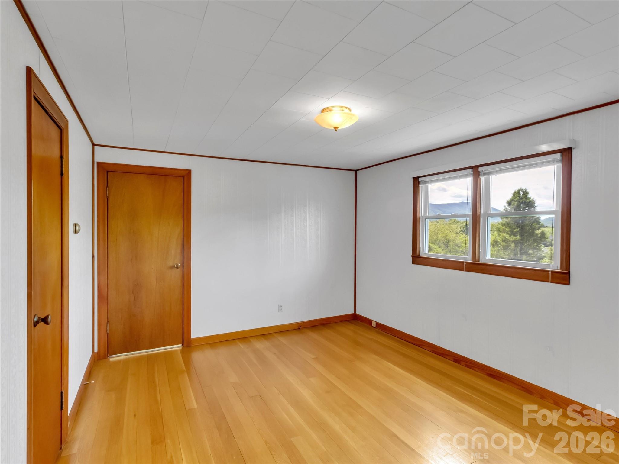 165 Keller Street — Waynesville