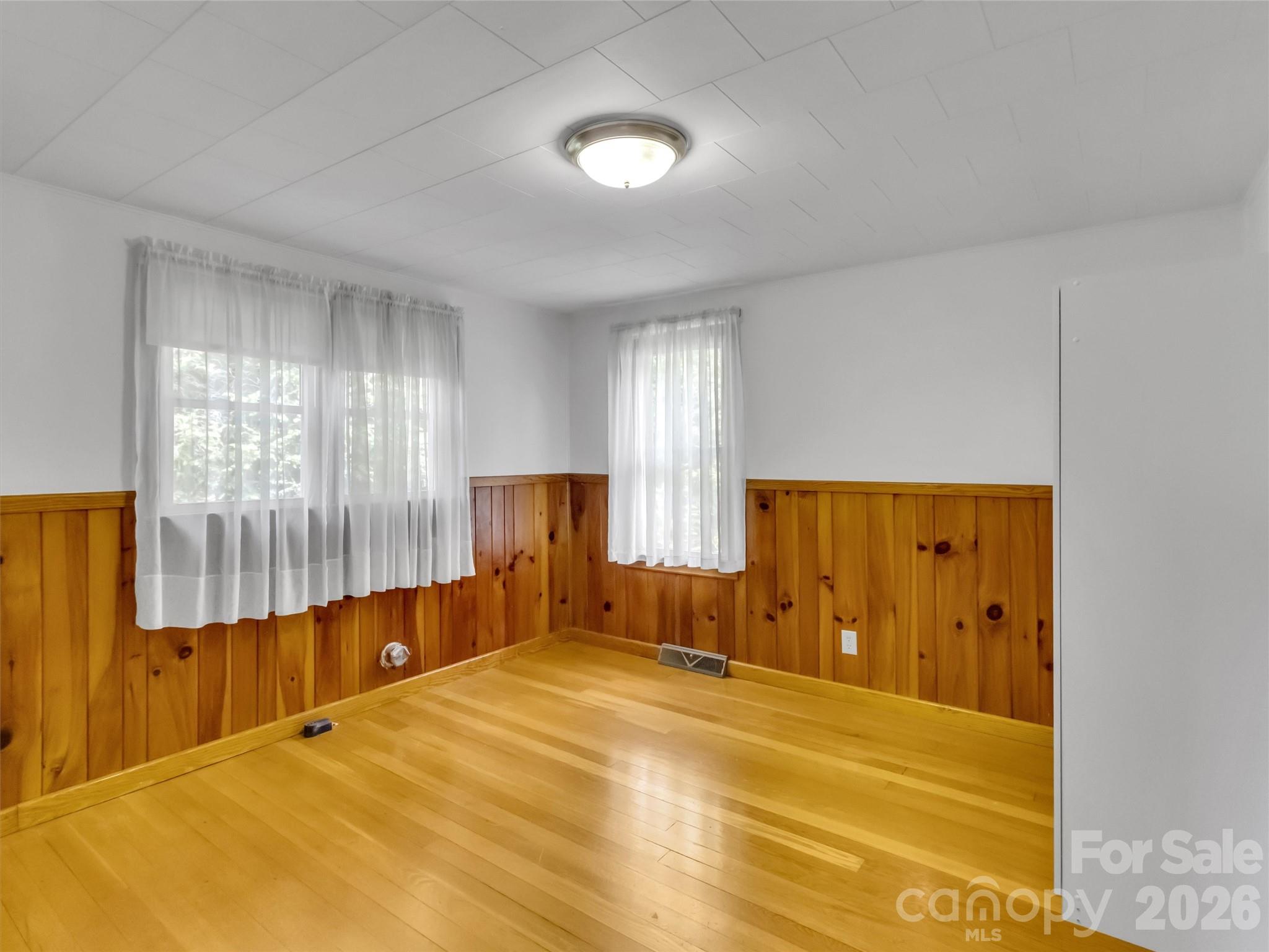 165 Keller Street — Waynesville