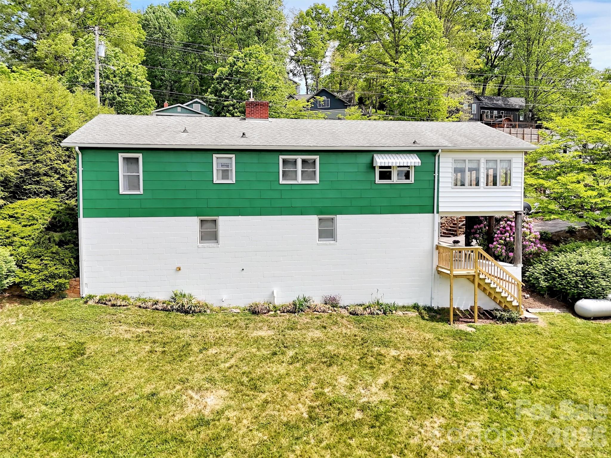 165 Keller Street — Waynesville