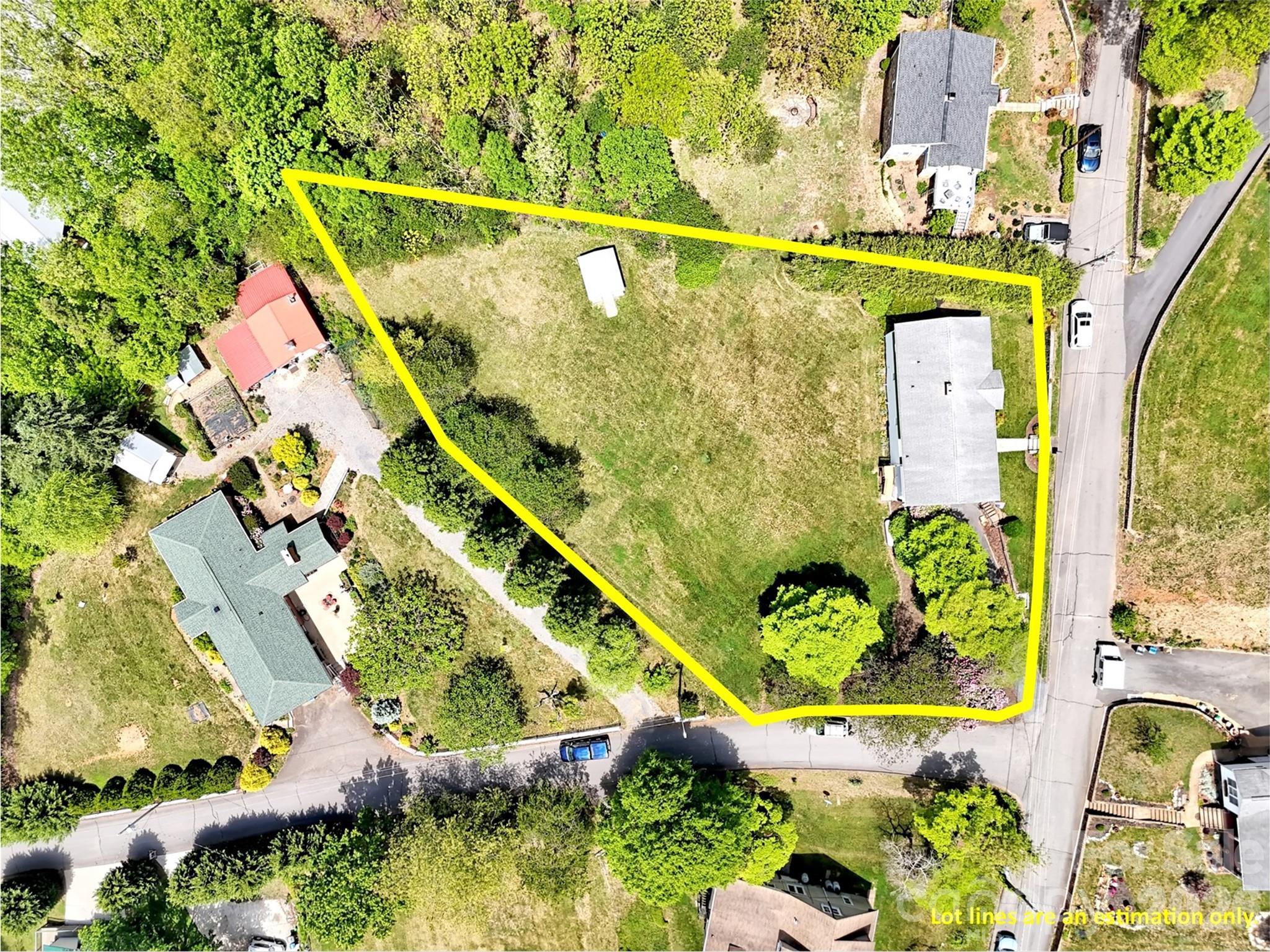 165 Keller Street — Waynesville