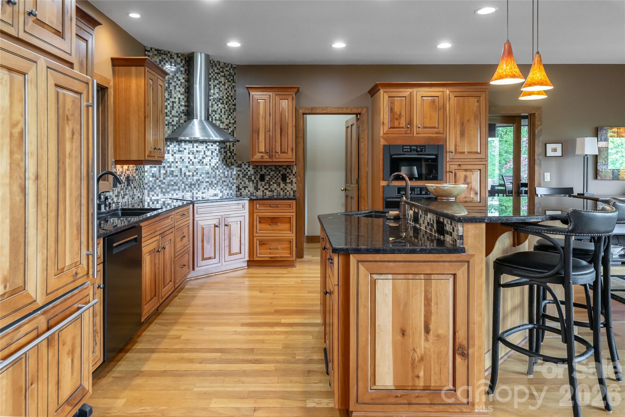 211 Boulder Ridge Drive — Hendersonville
