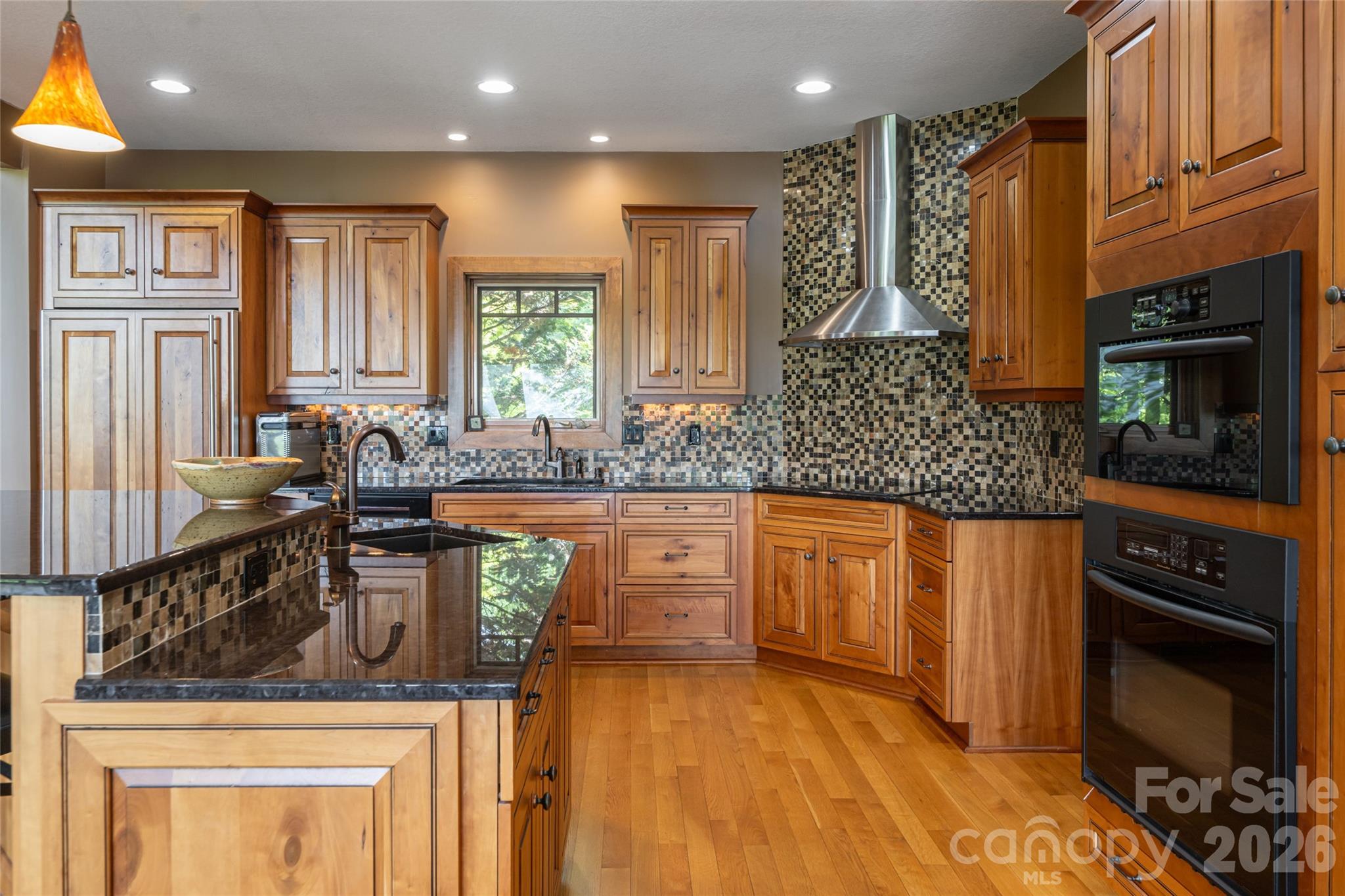211 Boulder Ridge Drive — Hendersonville
