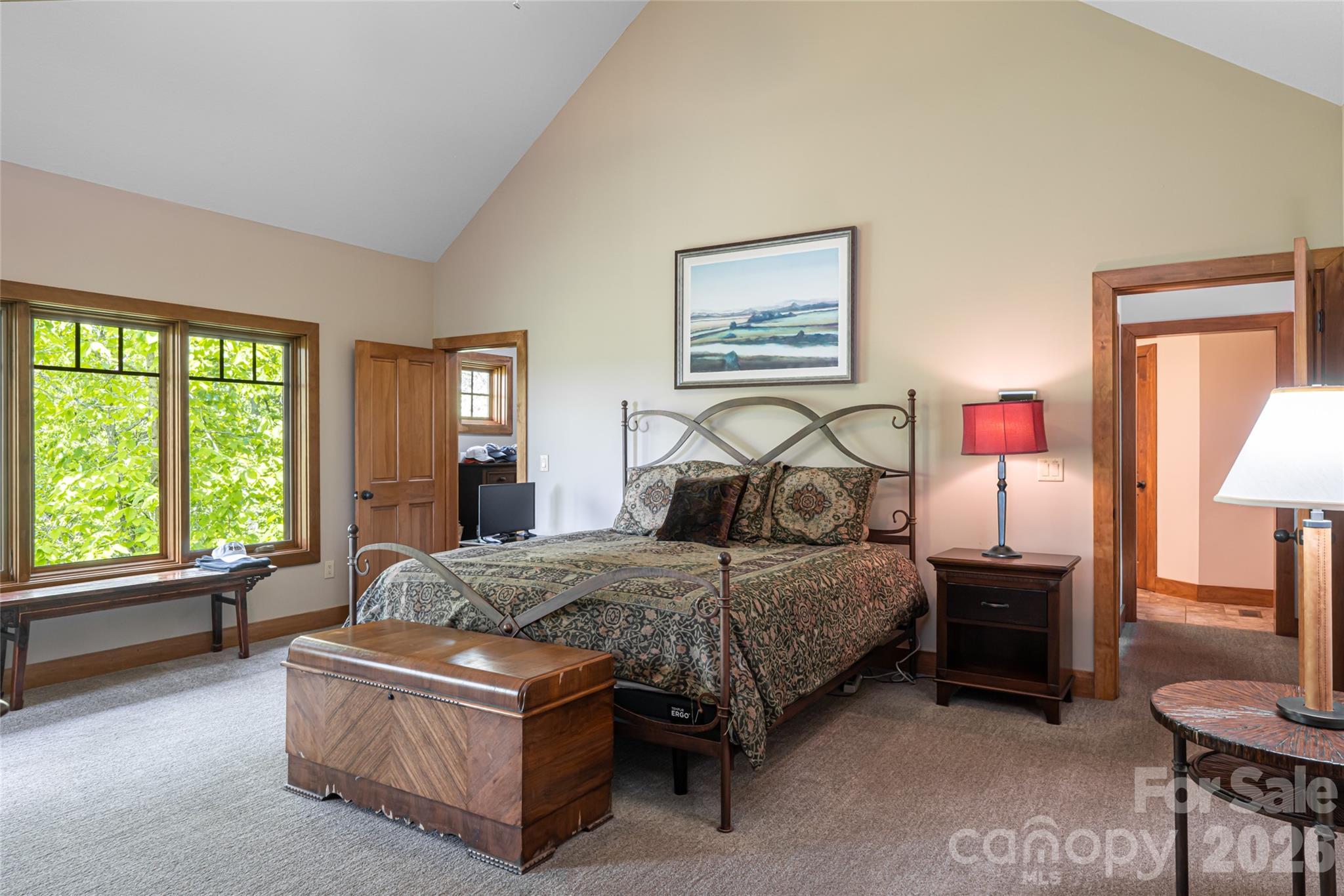 211 Boulder Ridge Drive — Hendersonville