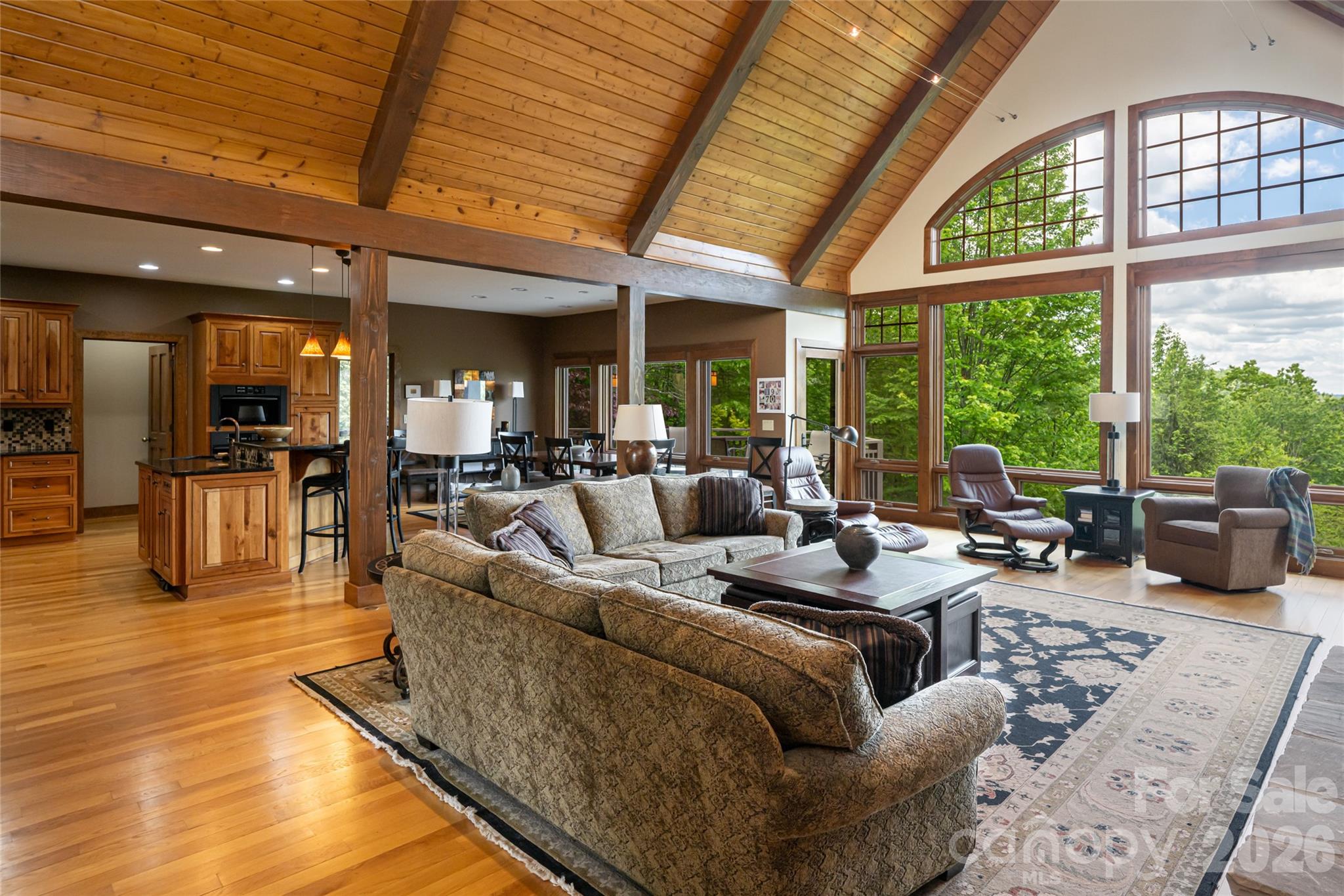 211 Boulder Ridge Drive — Hendersonville