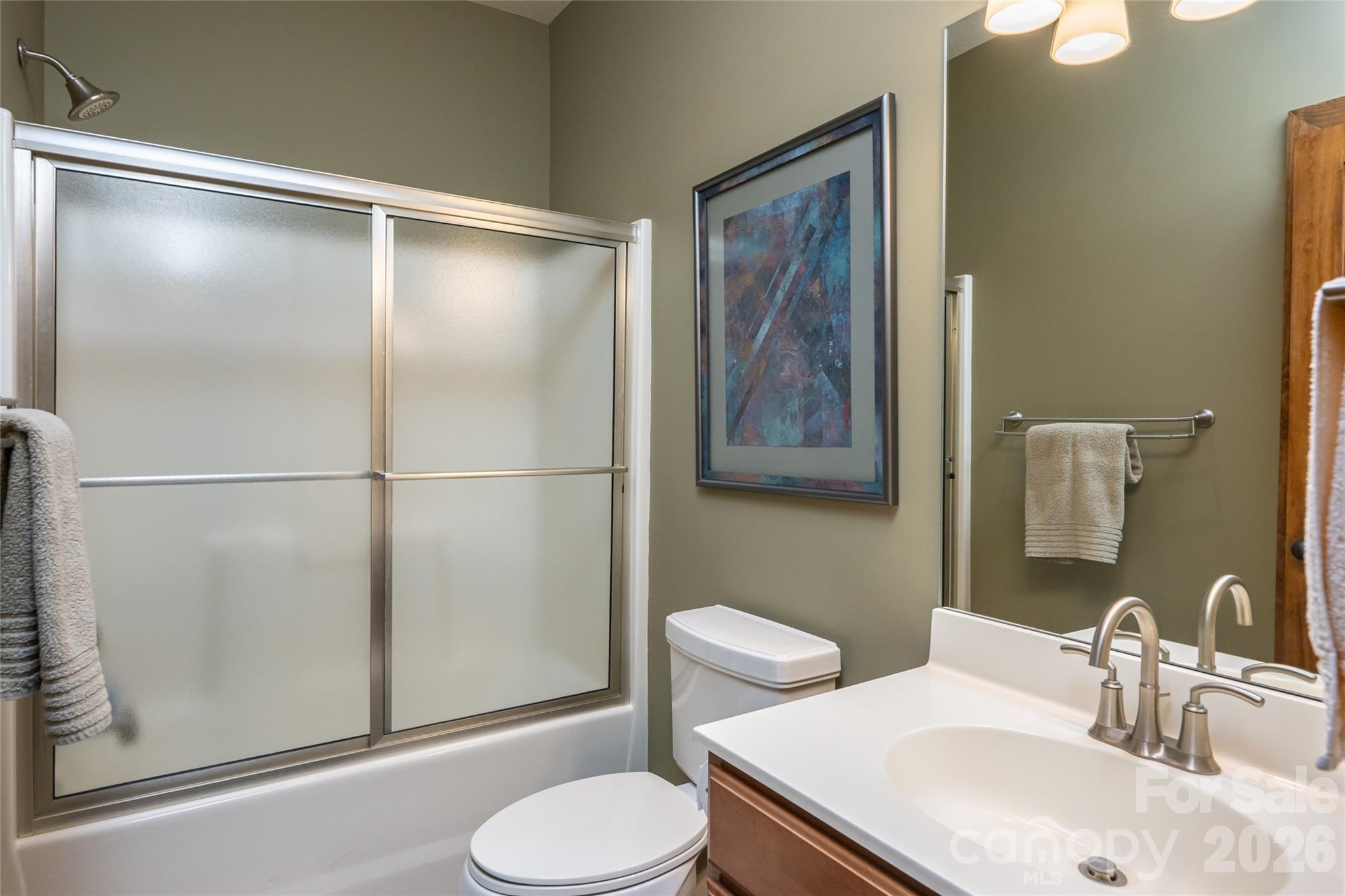 211 Boulder Ridge Drive — Hendersonville