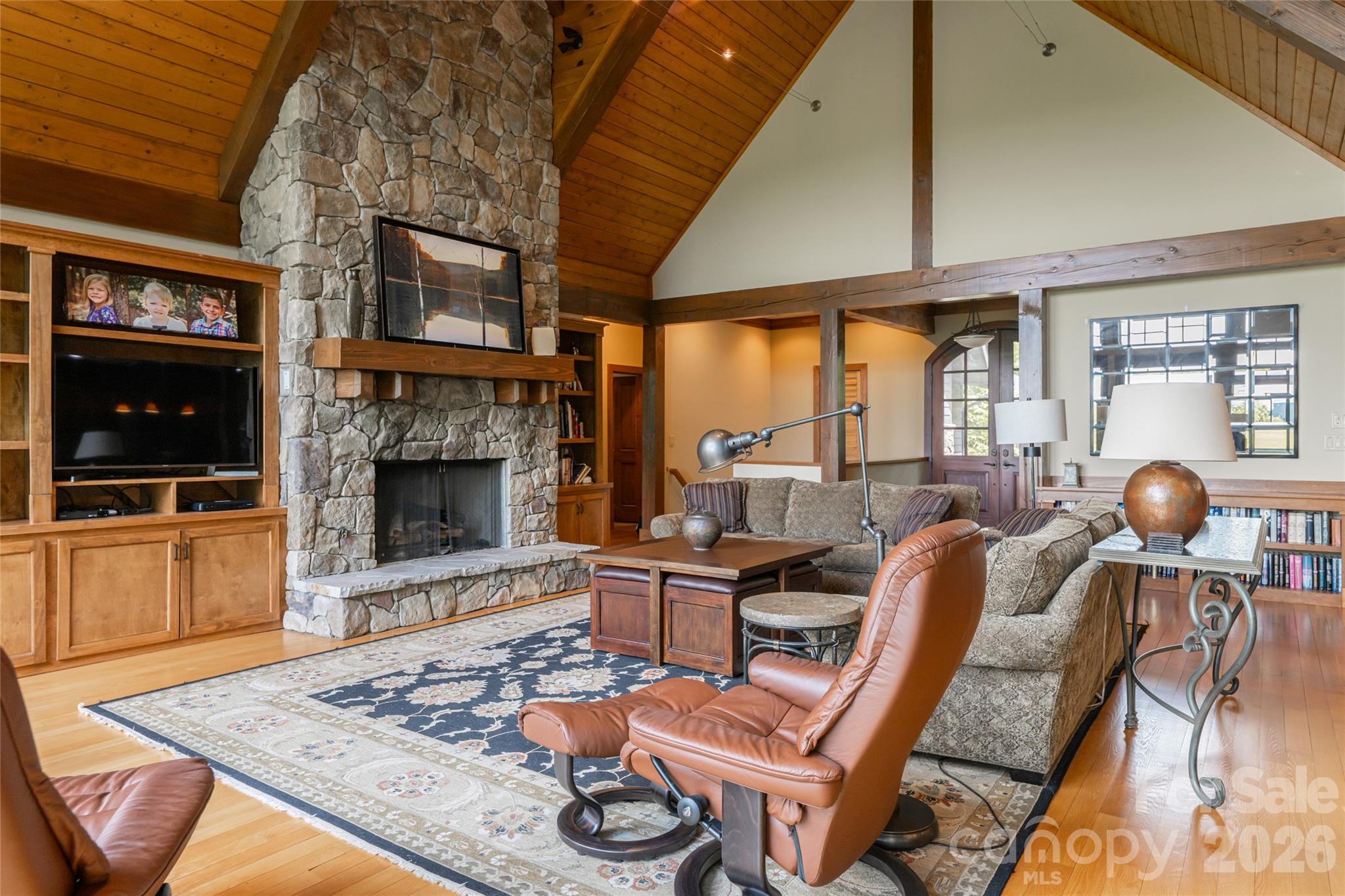 211 Boulder Ridge Drive — Hendersonville