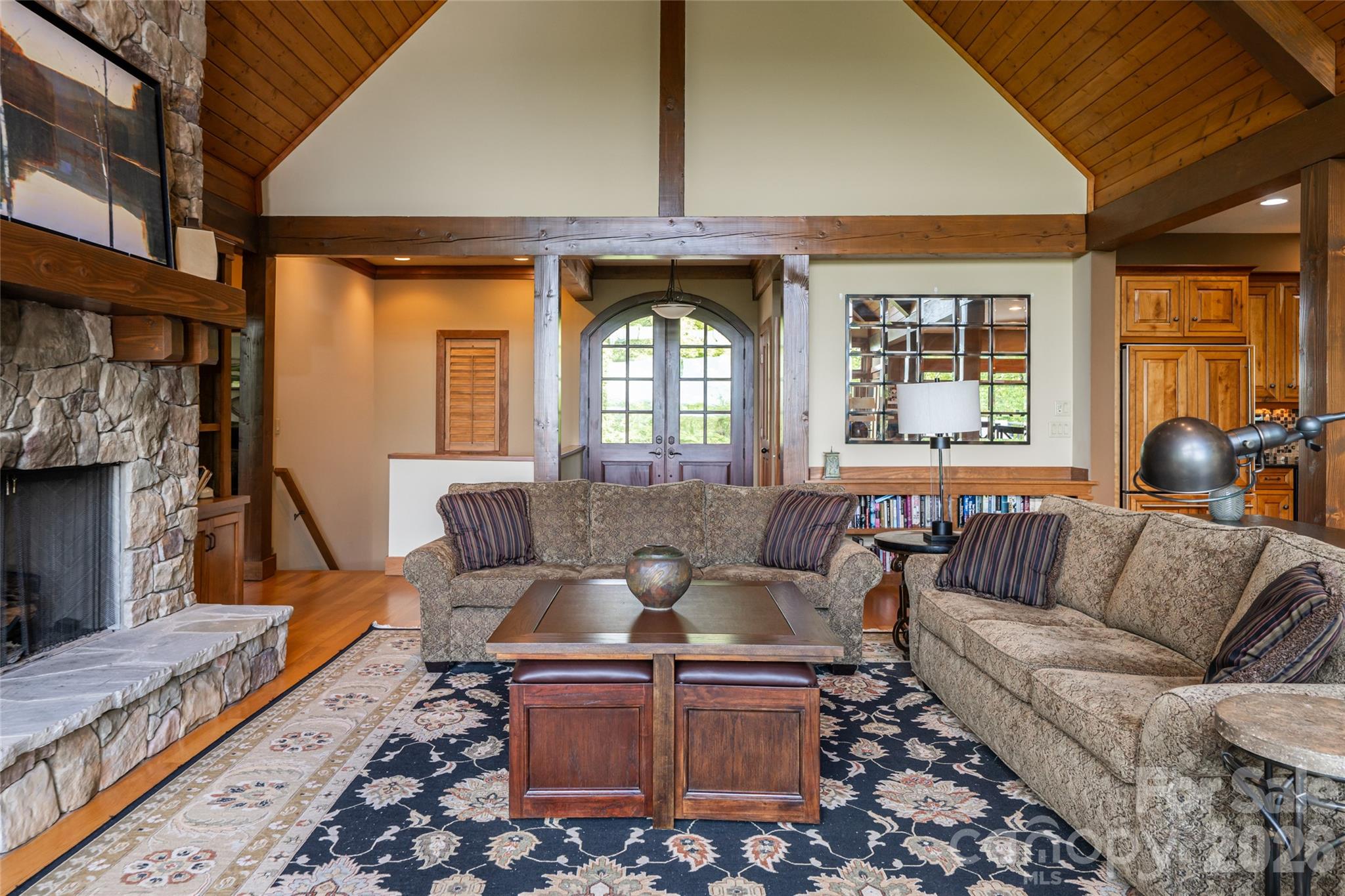 211 Boulder Ridge Drive — Hendersonville