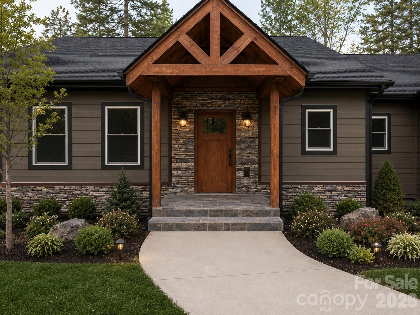 84 Gracie Lane — Weaverville