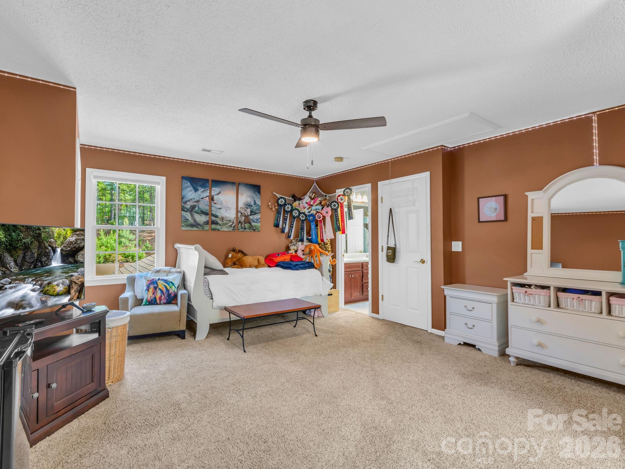 1467 Camp Creek Road — Union Mills