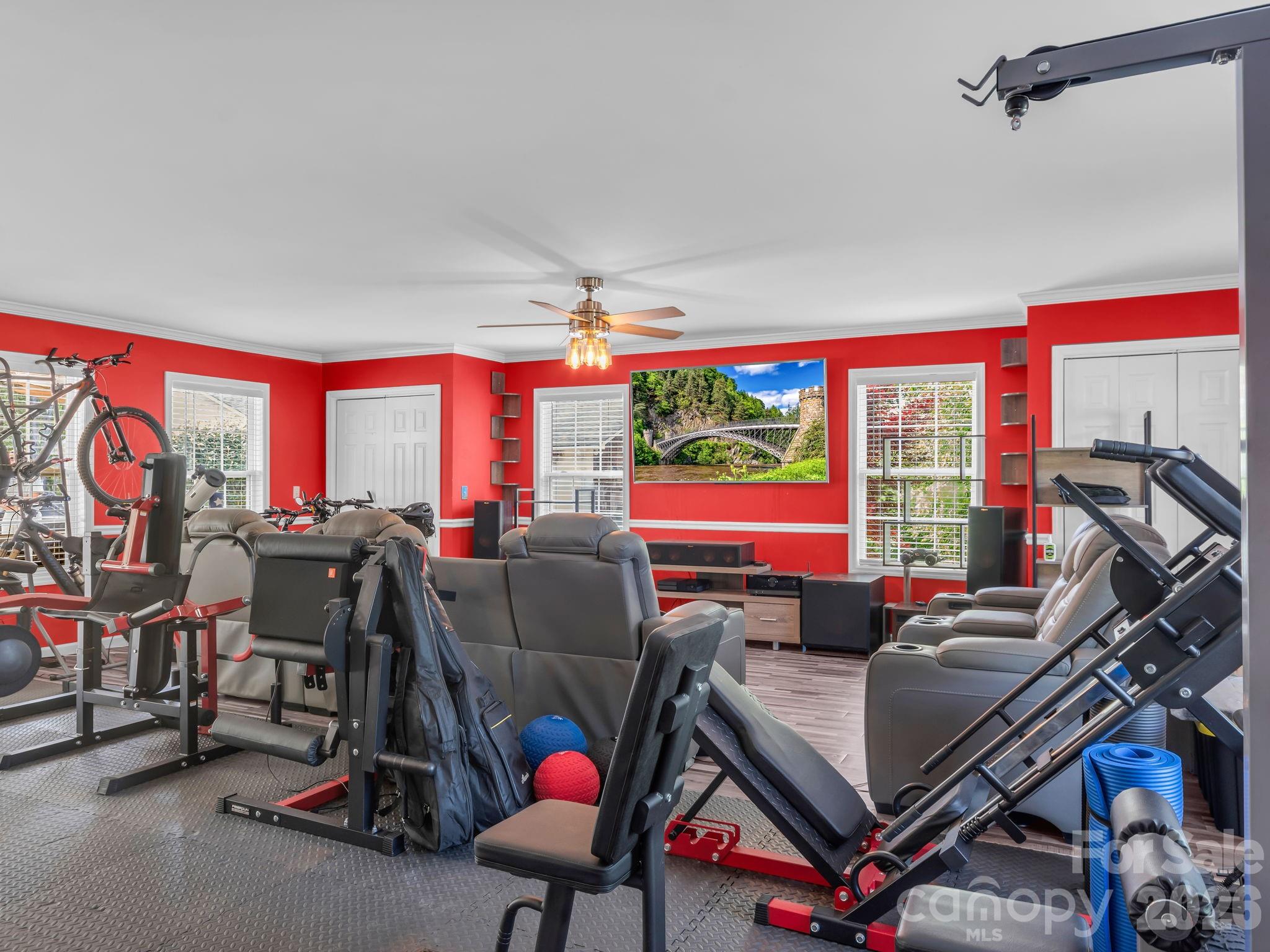 1467 Camp Creek Road — Union Mills