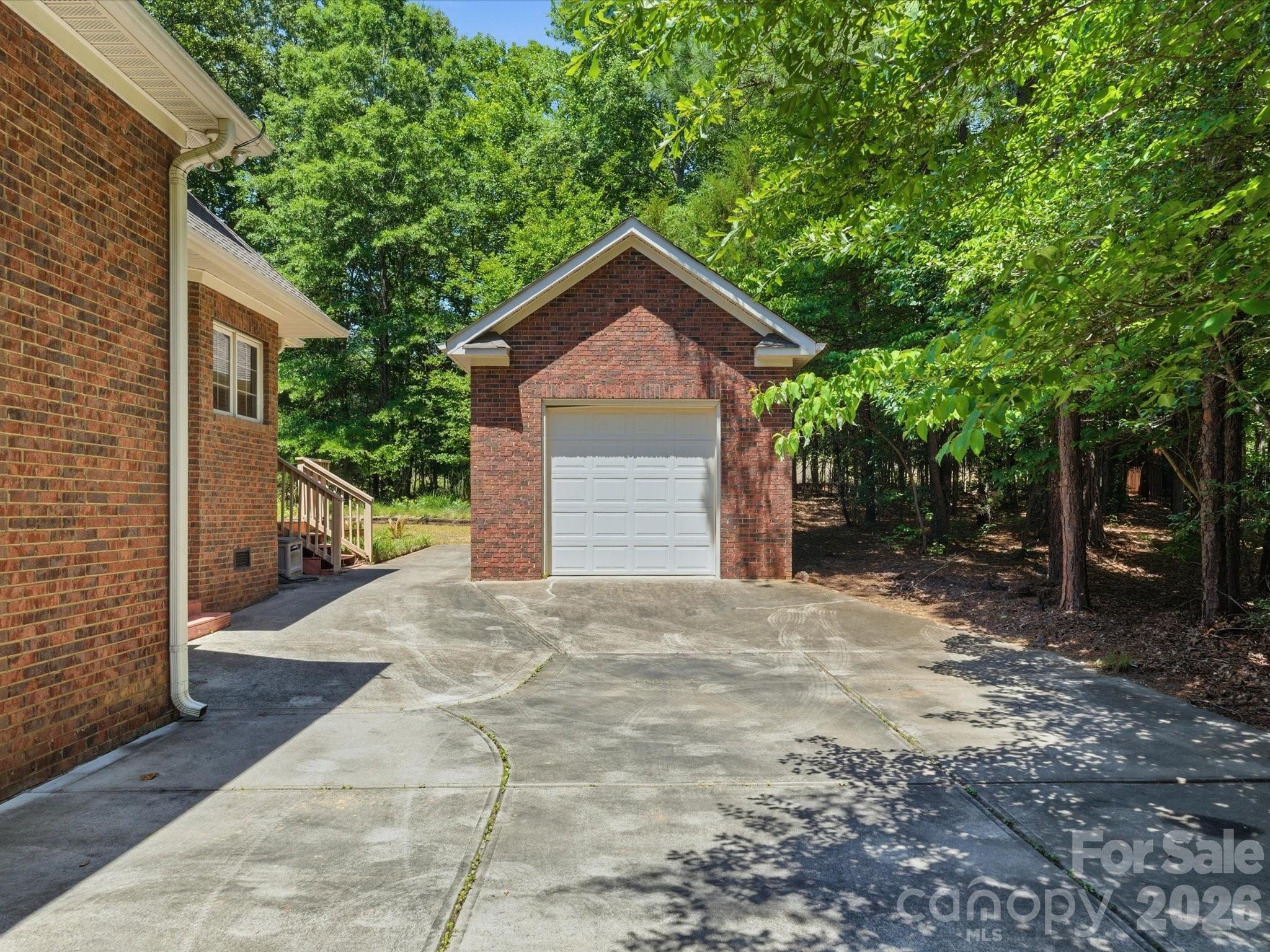 707 Mayfield Court — Fort Mill