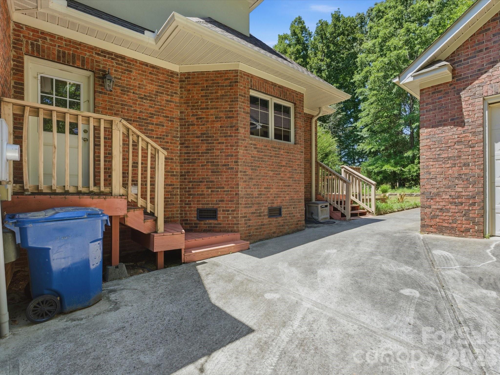 707 Mayfield Court — Fort Mill