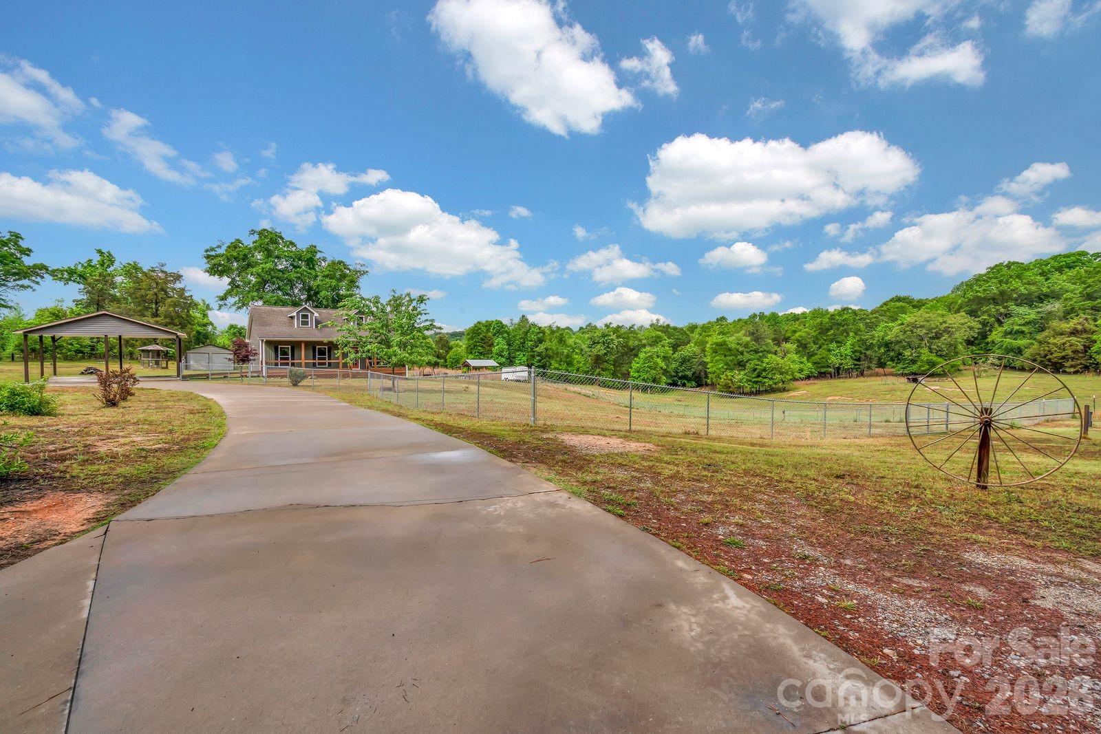 4084 Pacolet Highway — Pacolet